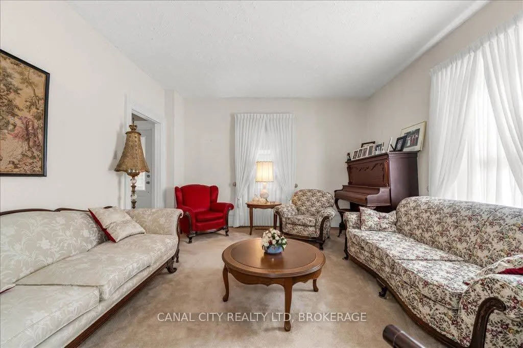 Photo 15 of 49 Pine Street S, Thorold, Thorold Downtown — HOMEH