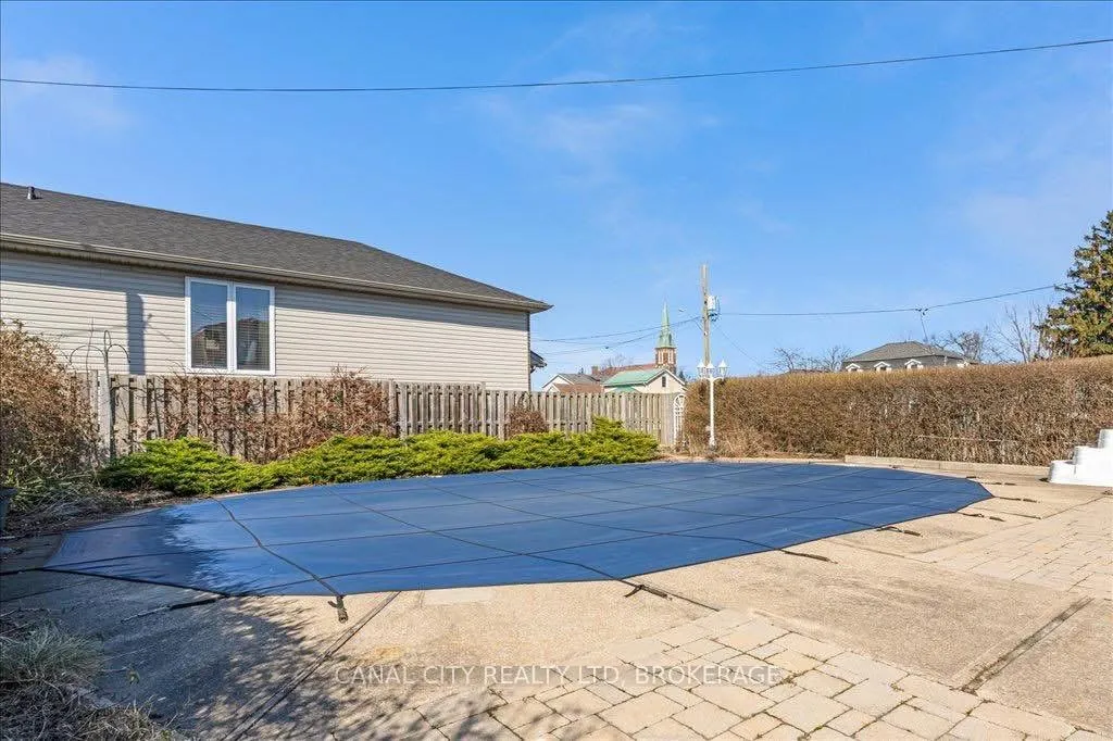 Photo 30 of 49 Pine Street S, Thorold, Thorold Downtown — HOMEH