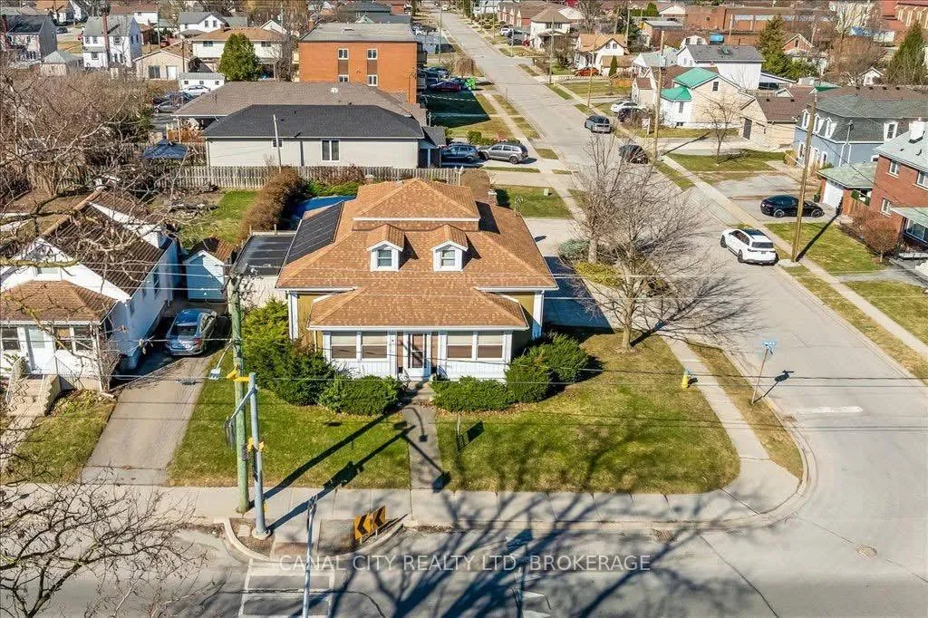 Photo 42 of 49 Pine Street S, Thorold, Thorold Downtown — HOMEH