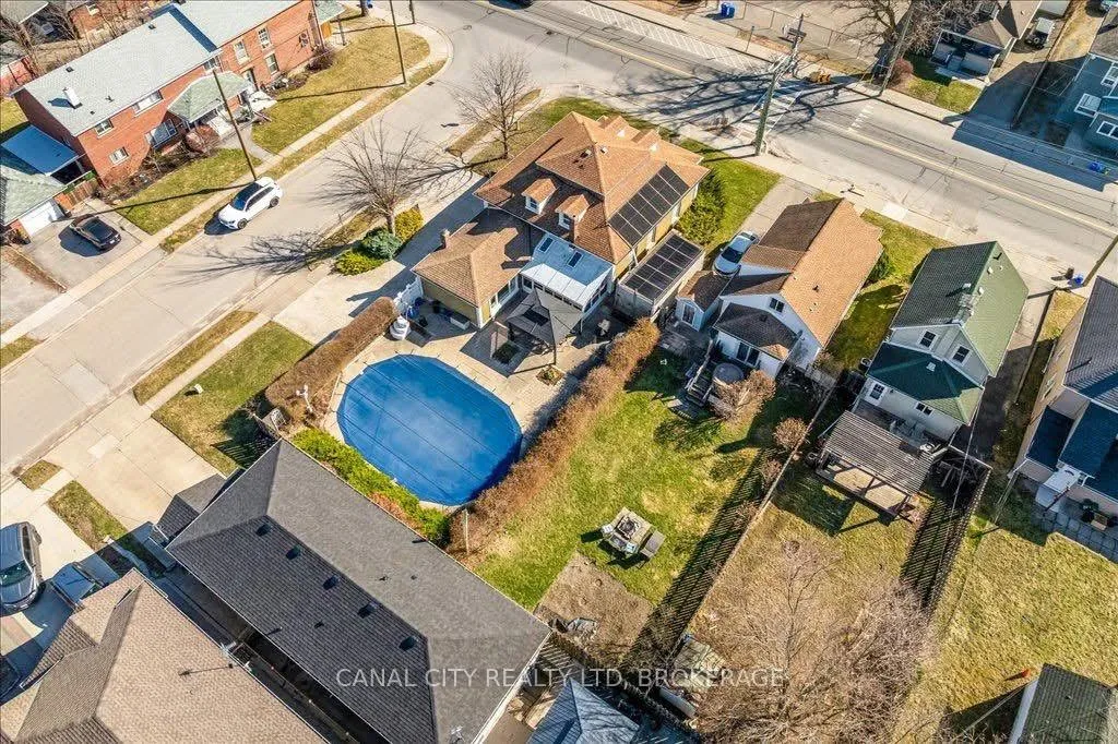 Photo 48 of 49 Pine Street S, Thorold, Thorold Downtown — HOMEH