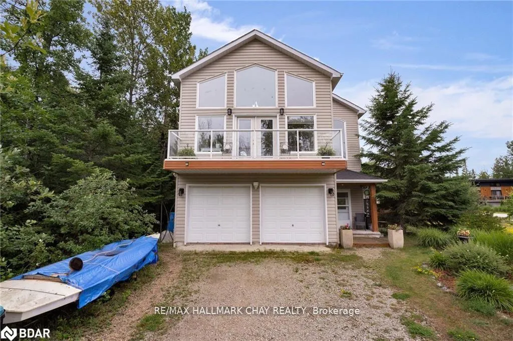 Photo 3 of 19 Constance Boulevard, Wasaga Beach — HOMEH