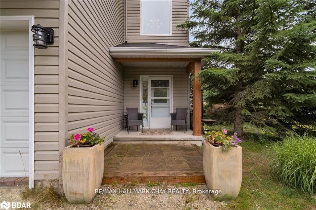 Photo 4 of 19 Constance Boulevard, Wasaga Beach — HOMEH