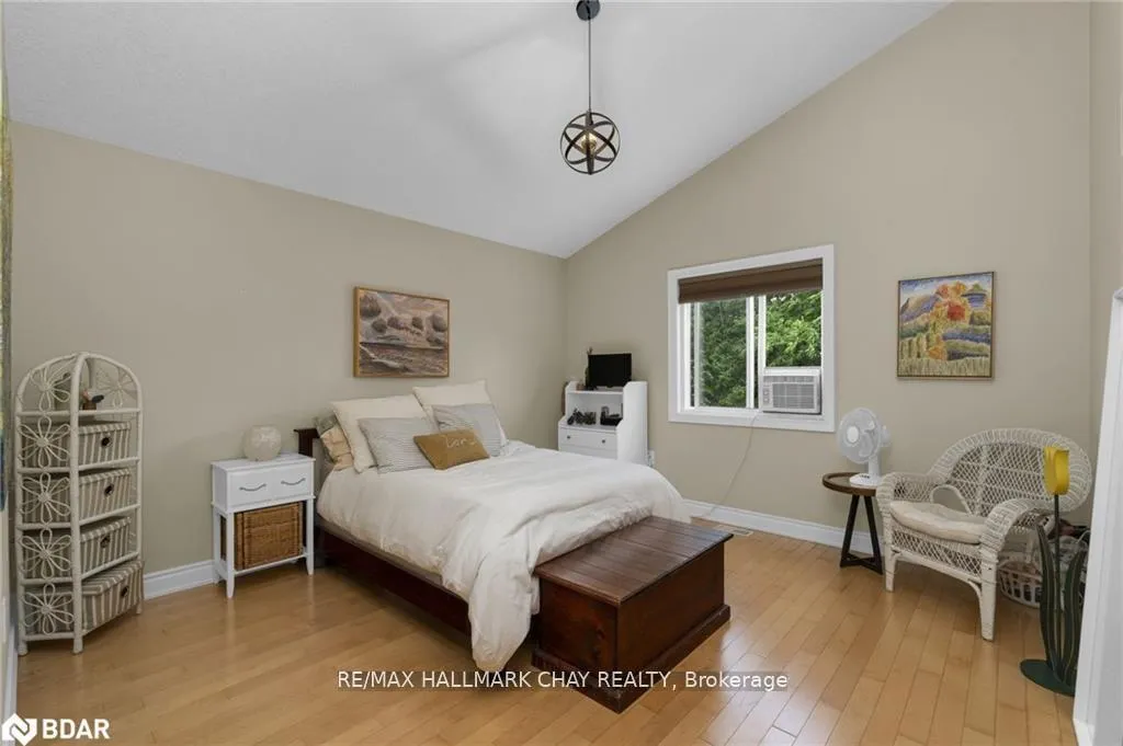 Photo 24 of 19 Constance Boulevard, Wasaga Beach — HOMEH