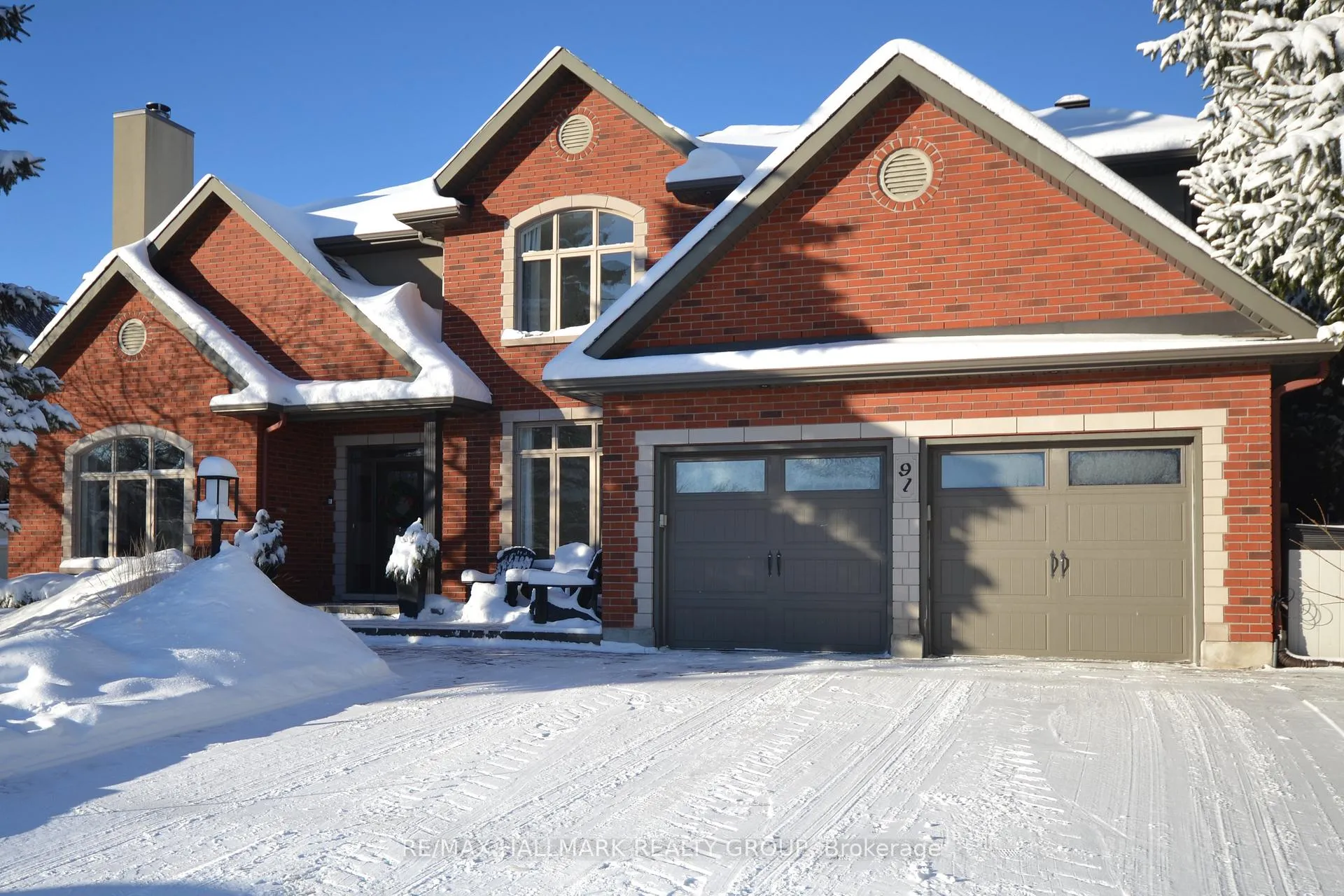 Front of 91 Shaughnessy Crescent
