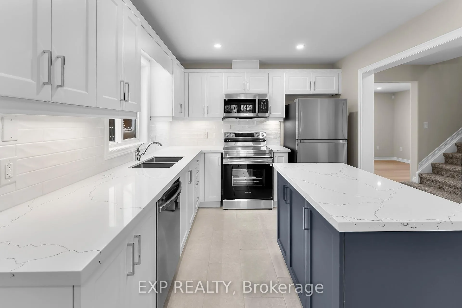 Photo 12 of 8329 Atack Court, Niagara Falls, Ascot — HOMEH