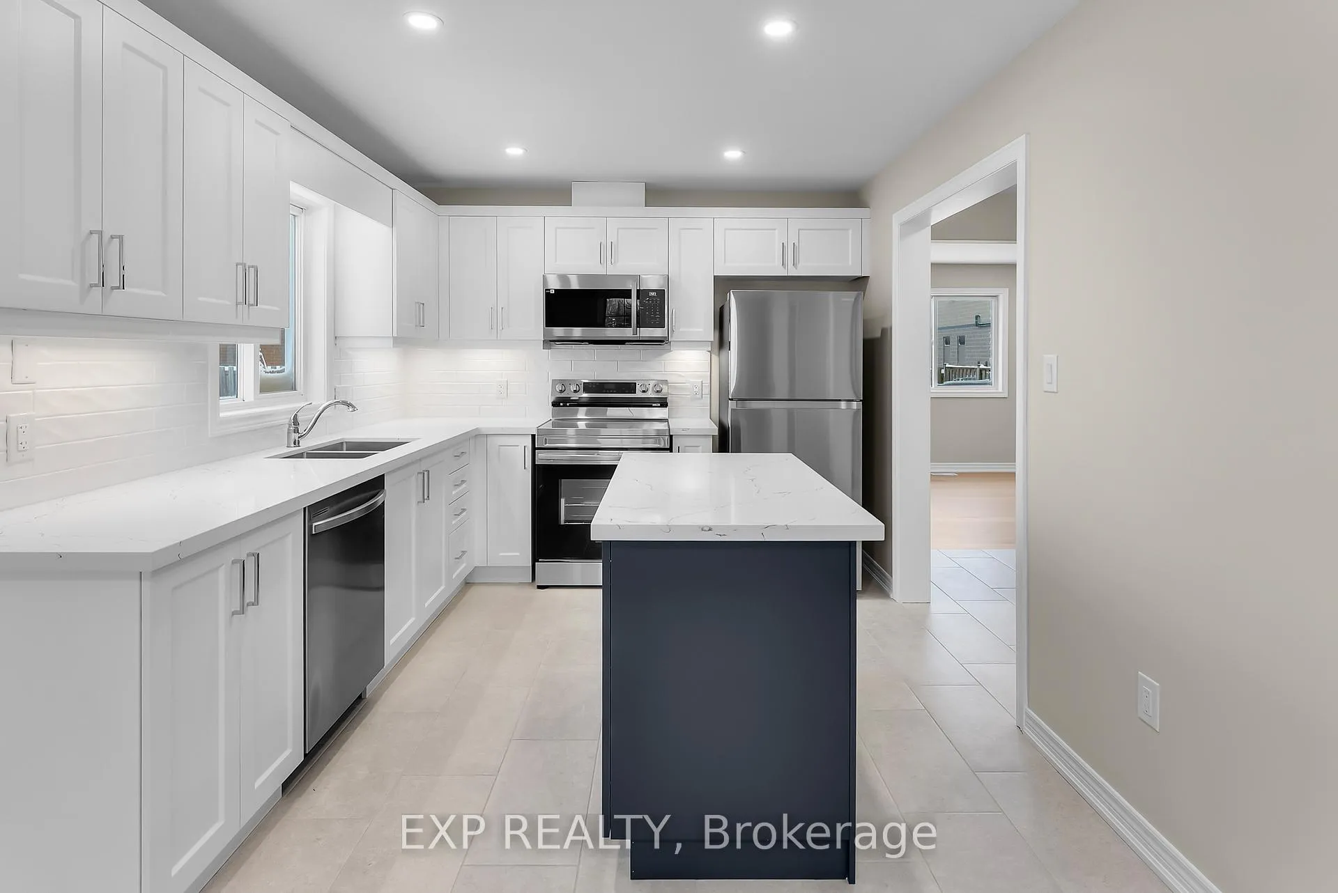 Photo 17 of 8329 Atack Court, Niagara Falls, Ascot — HOMEH