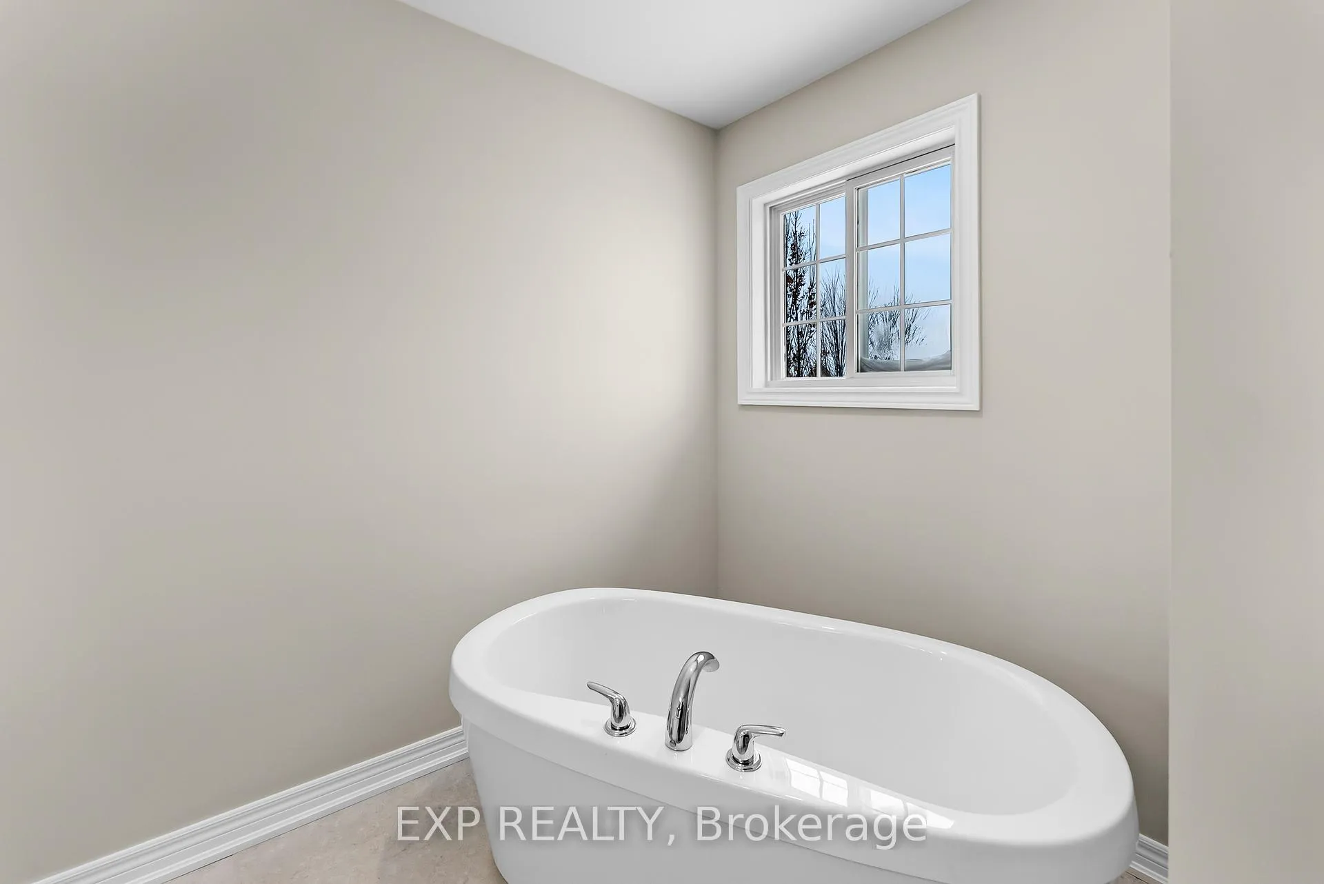 Photo 29 of 8329 Atack Court, Niagara Falls, Ascot — HOMEH