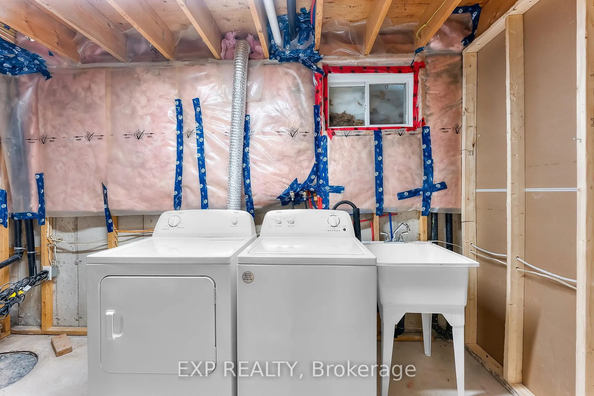 Photo 40 of 8329 Atack Court, Niagara Falls, Ascot — HOMEH