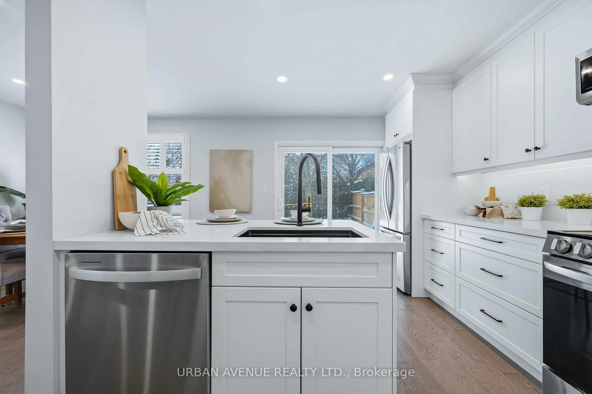 Photo 16 of 5 Caleche Avenue, Clarington, Courtice — HOMEH