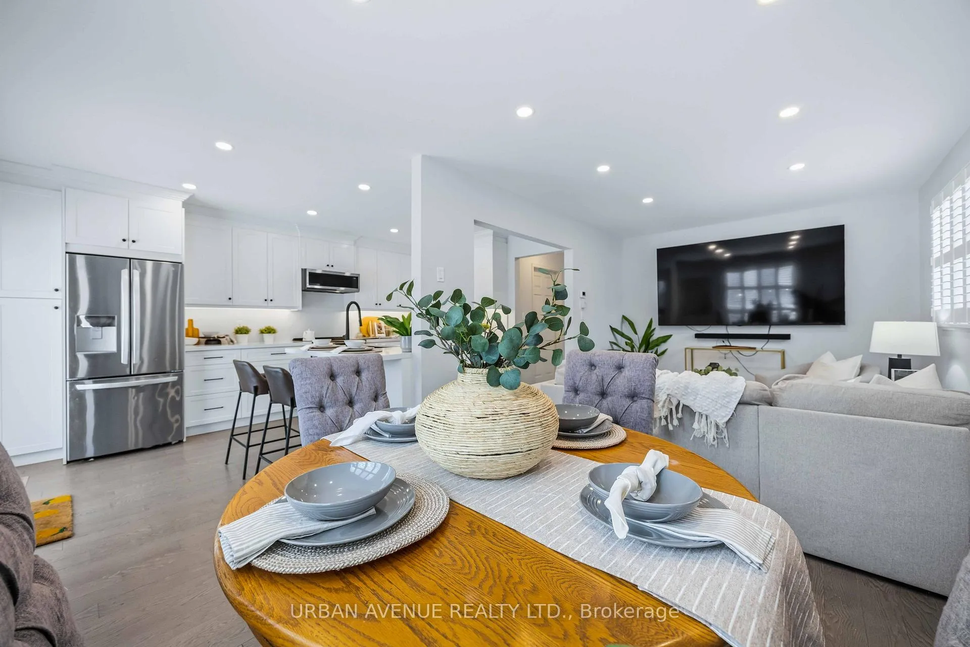 Photo 17 of 5 Caleche Avenue, Clarington, Courtice — HOMEH