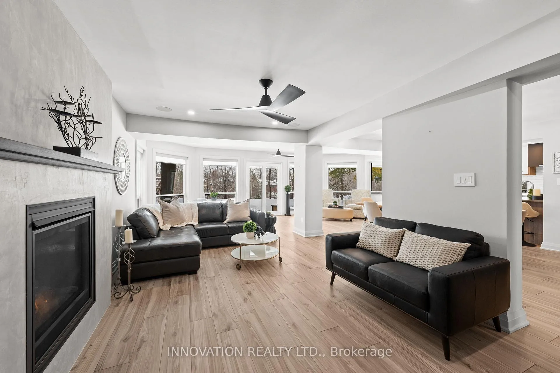 Photo 10 of 38 Rosenfeld Crescent, Ottawa, Kanata - Kanata Lakes/Heritage Hills — HOMEH
