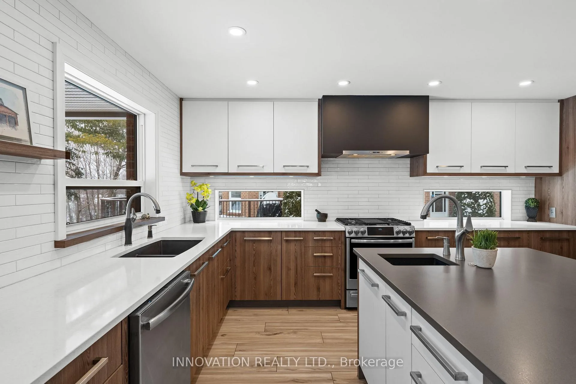 Photo 14 of 38 Rosenfeld Crescent, Ottawa, Kanata - Kanata Lakes/Heritage Hills — HOMEH