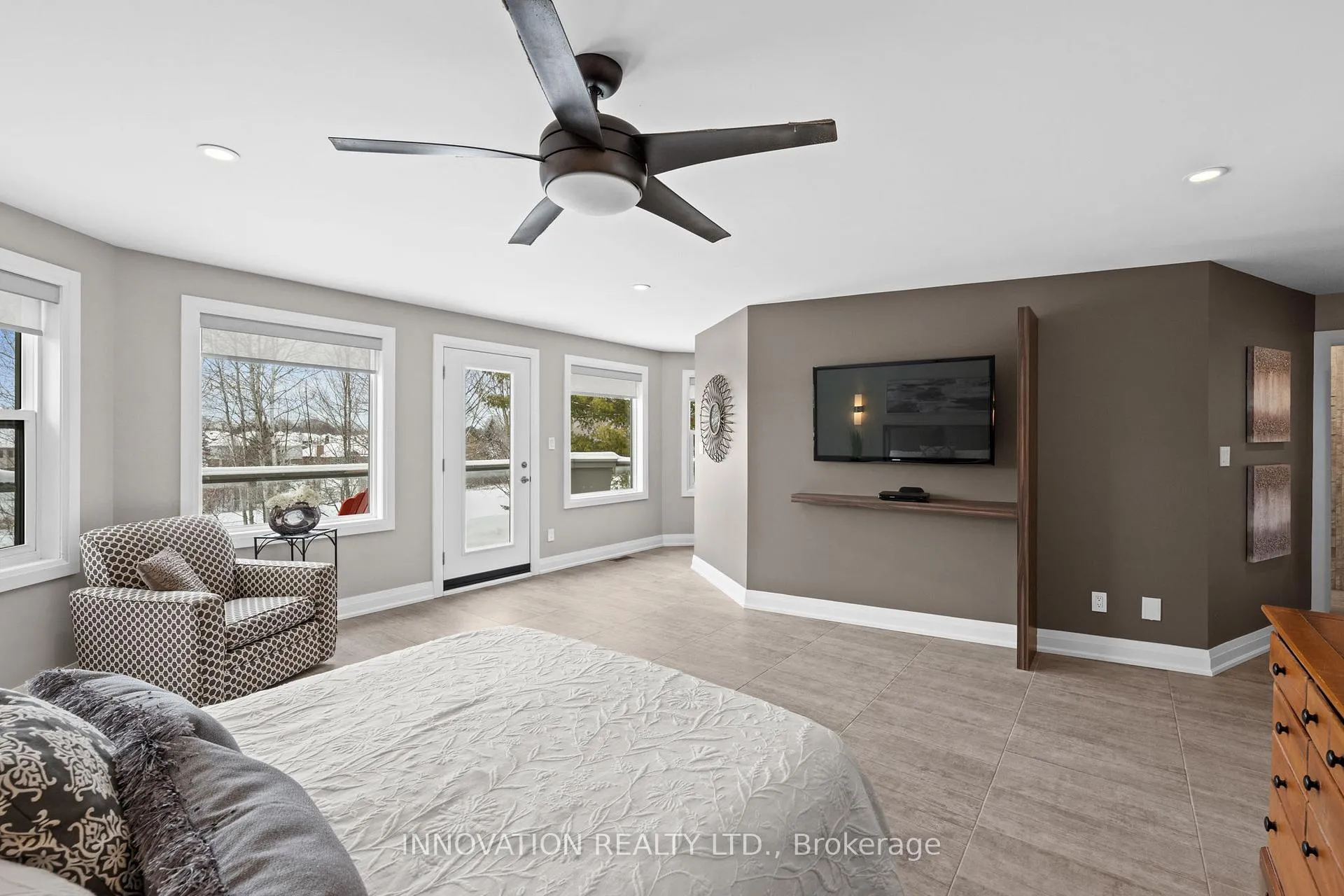 Photo 28 of 38 Rosenfeld Crescent, Ottawa, Kanata - Kanata Lakes/Heritage Hills — HOMEH