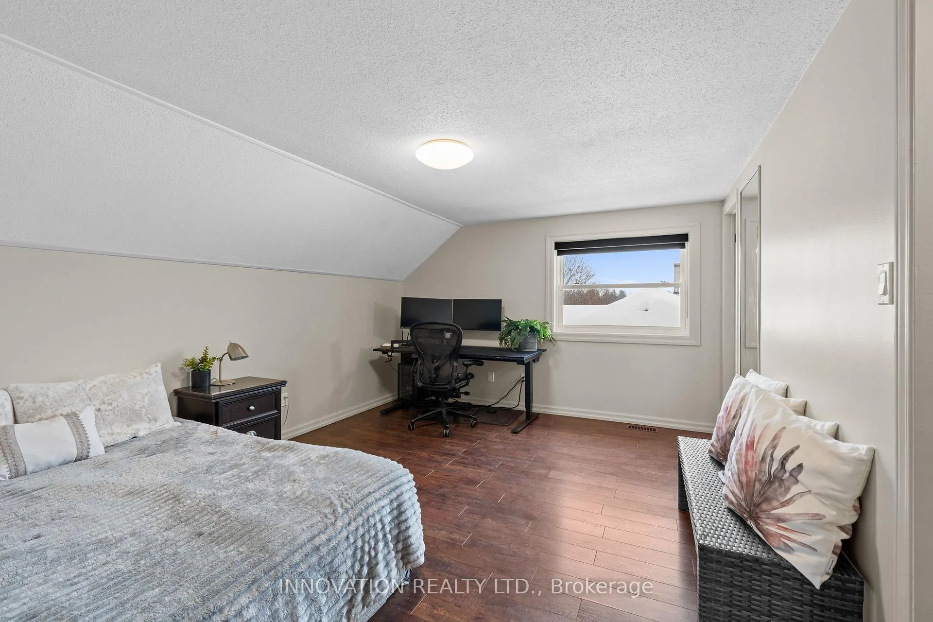 Photo 37 of 38 Rosenfeld Crescent, Ottawa, Kanata - Kanata Lakes/Heritage Hills — HOMEH