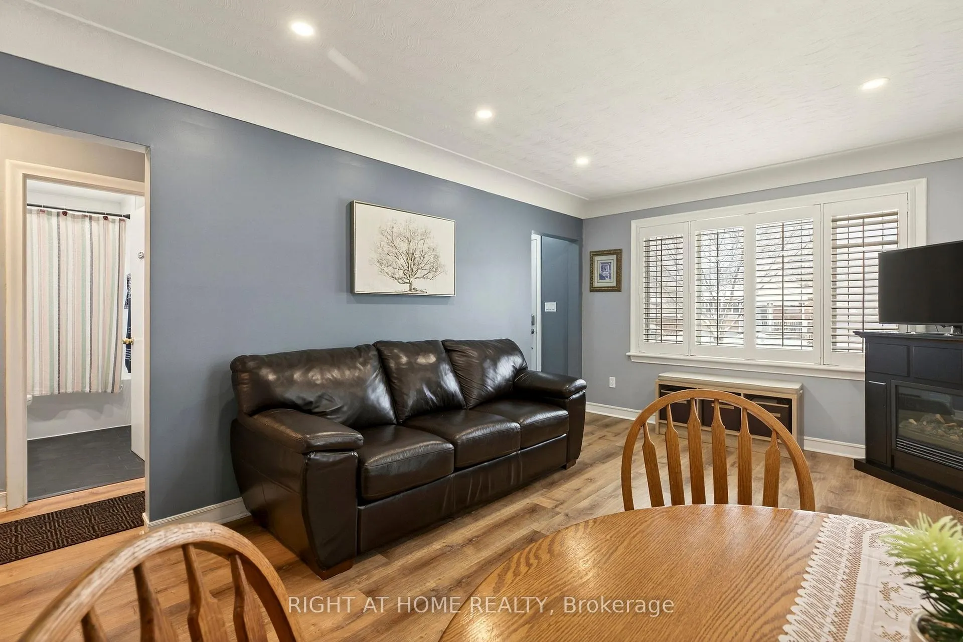 Photo 5 of 168 East 45th Street, Hamilton, Hampton Heights — HOMEH