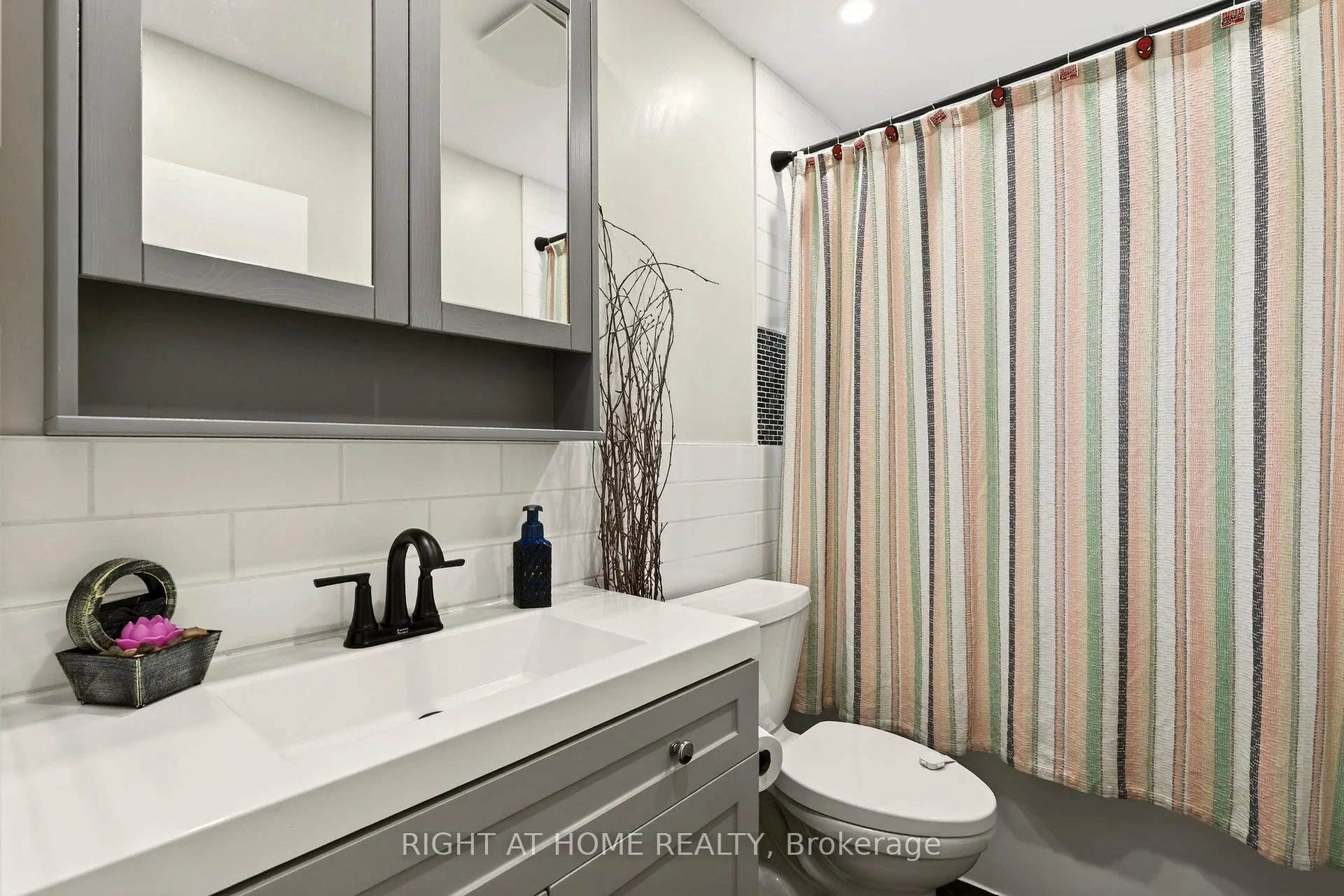 Photo 19 of 168 East 45th Street, Hamilton, Hampton Heights — HOMEH