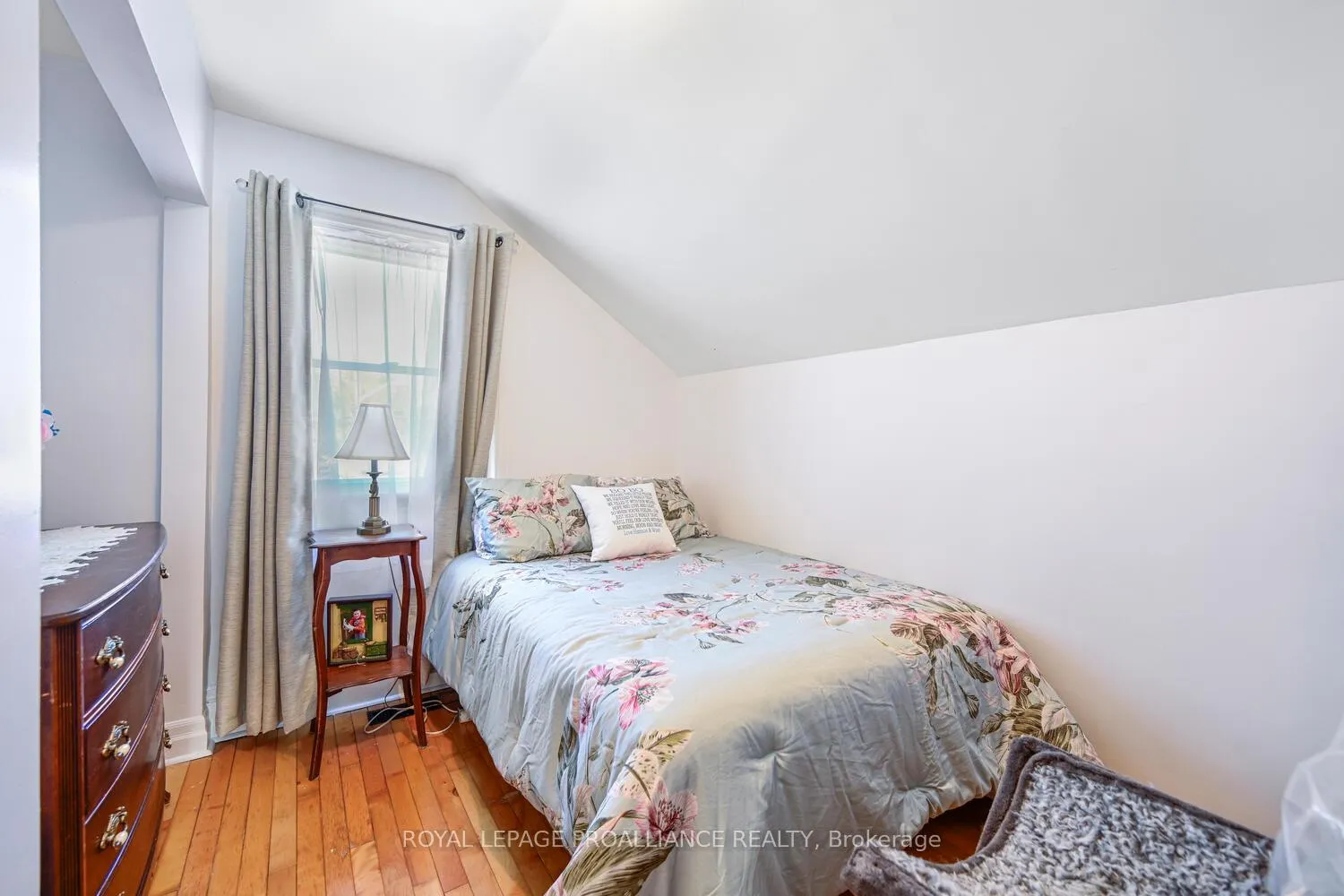 Photo 17 of 394 Park Street E, Prescott — HOMEH