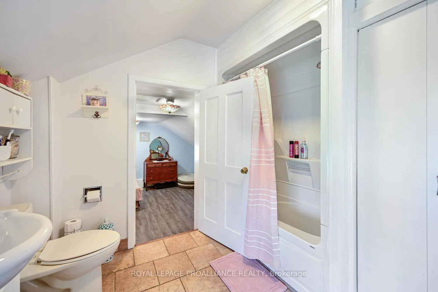 Photo 22 of 394 Park Street E, Prescott — HOMEH