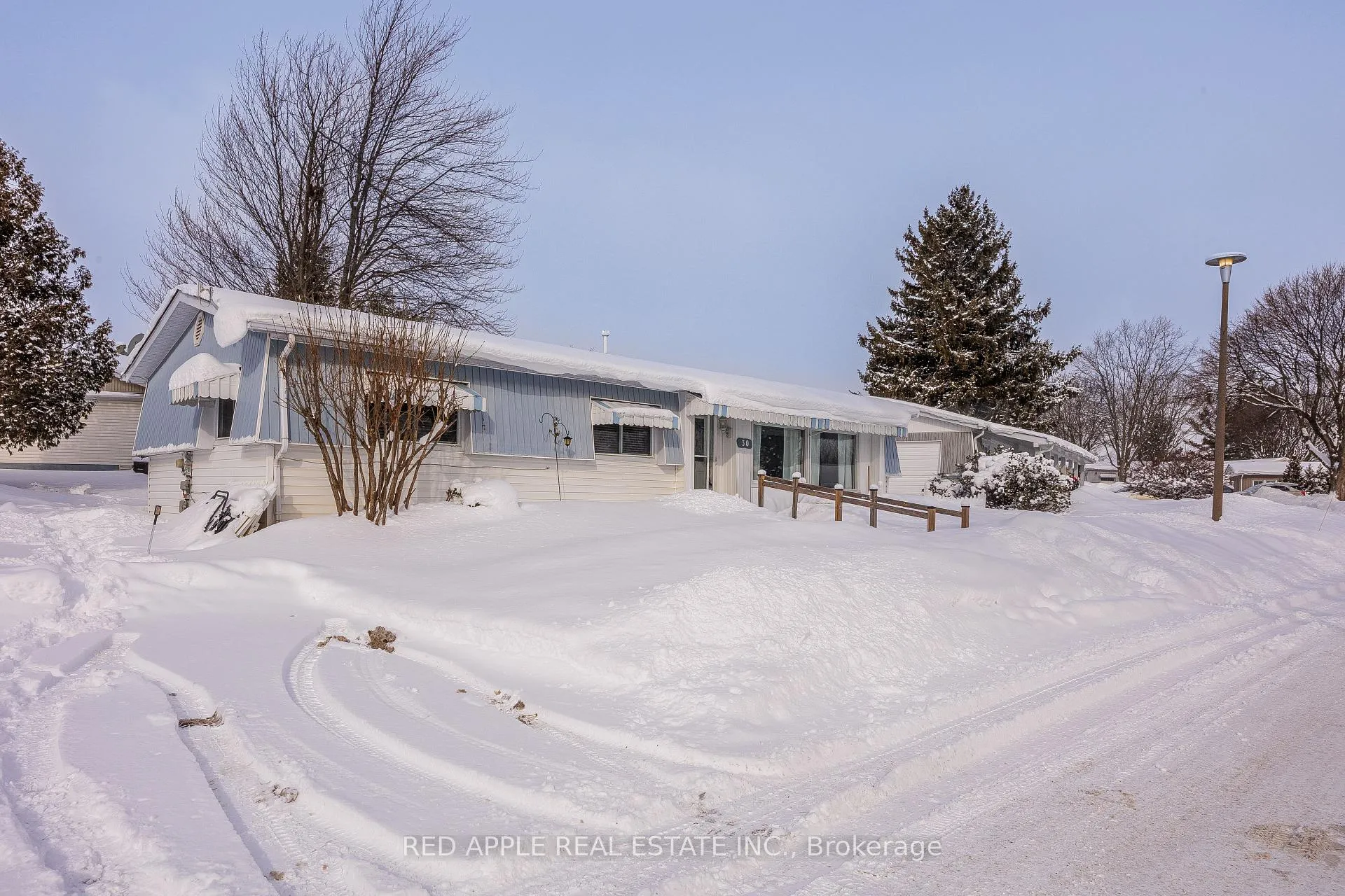 Photo 35 of 30 Mimosa Drive, Innisfil, Rural Innisfil — HOMEH