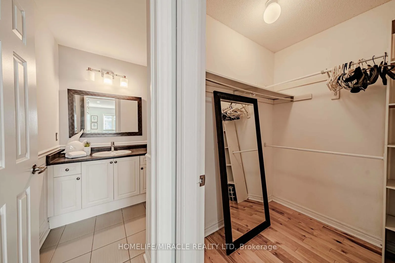 Photo 21 of 113 James Govan Drive, Whitby, Port Whitby — HOMEH