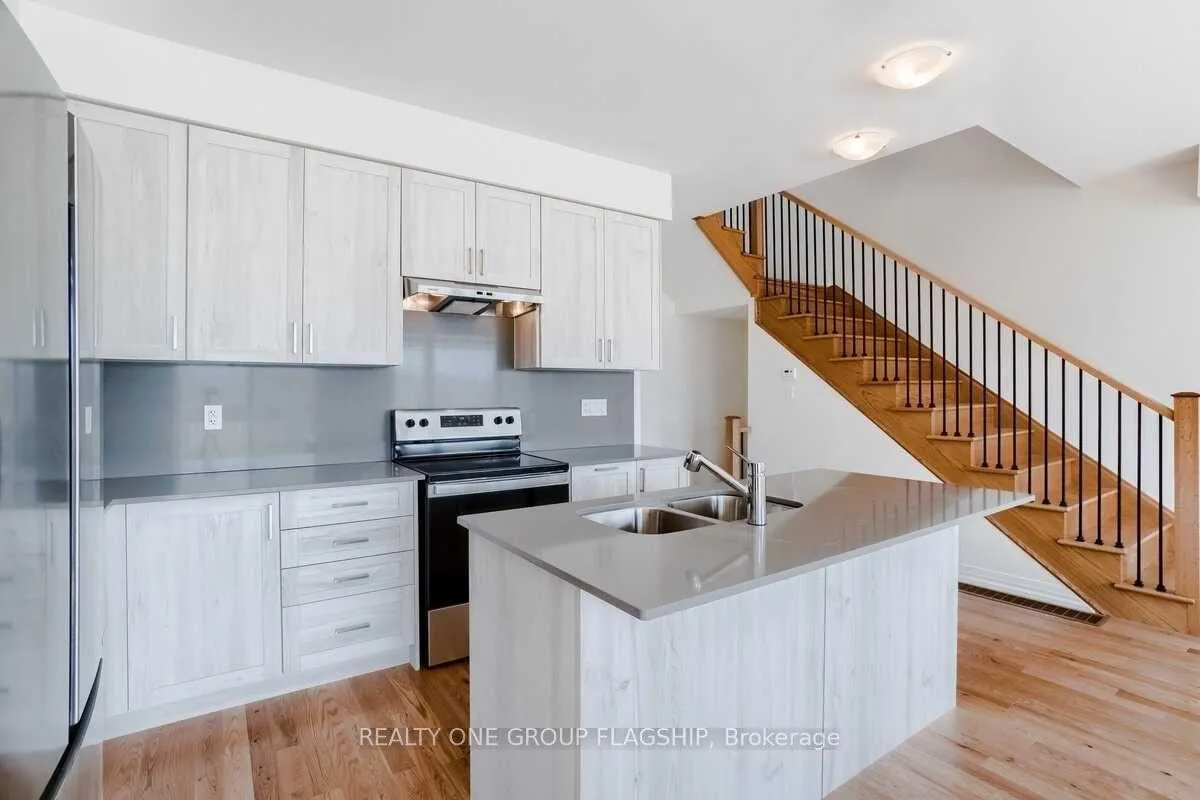 Photo 5 of 269 Provident Way S, Hamilton, Mount Hope — HOMEH