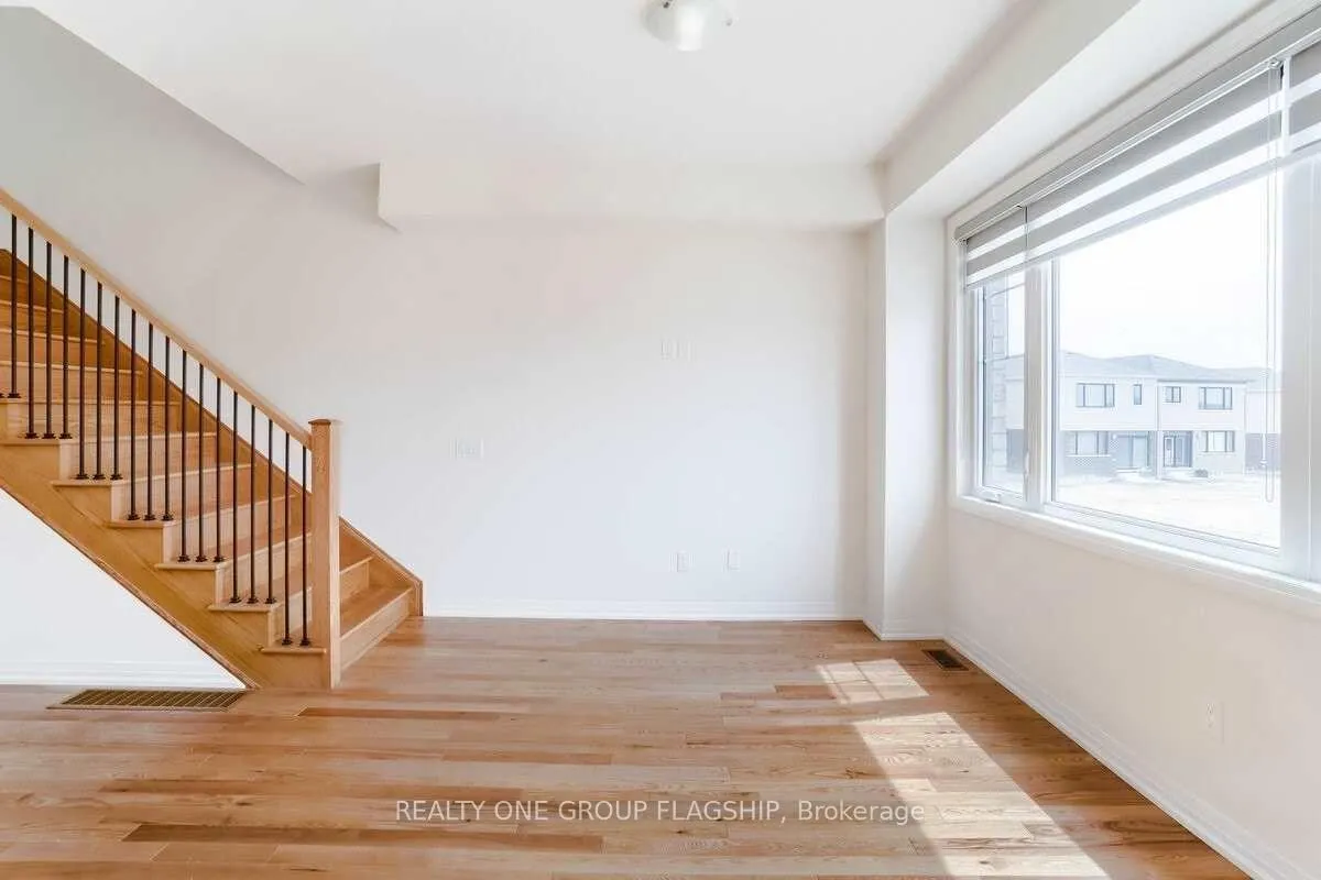 Photo 10 of 269 Provident Way S, Hamilton, Mount Hope — HOMEH