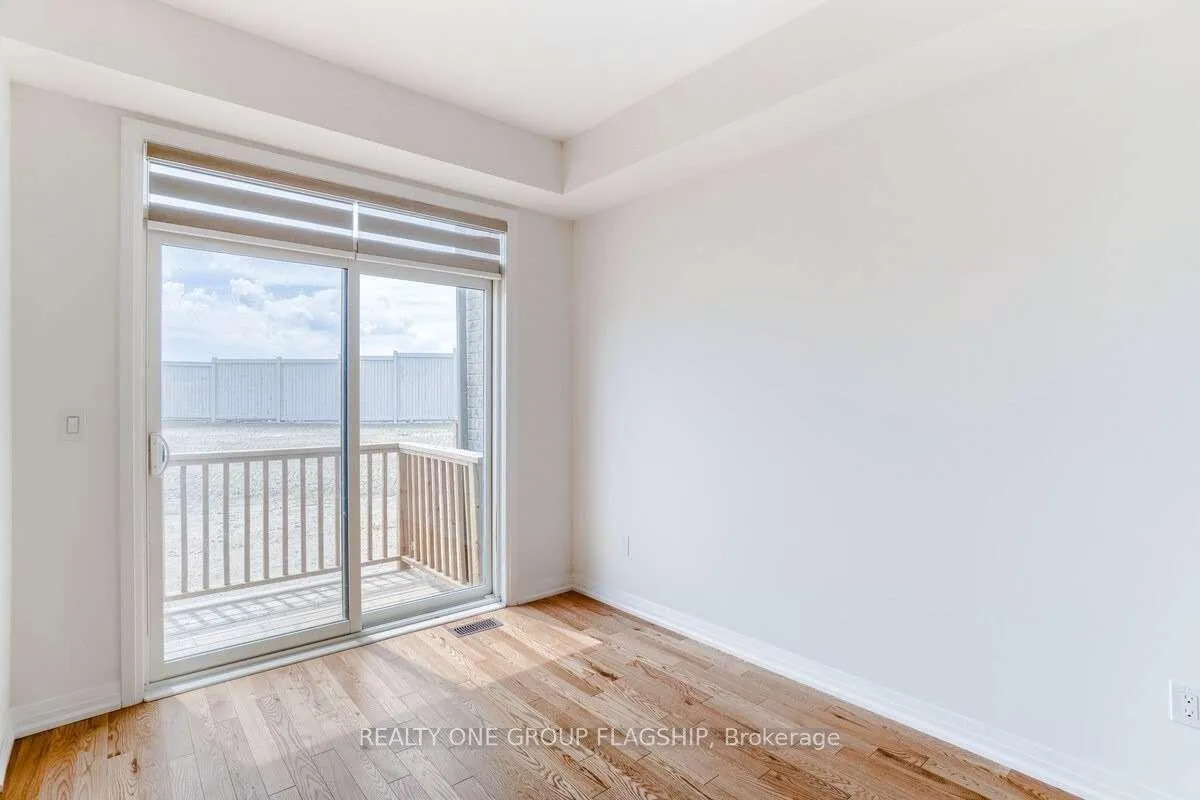Photo 14 of 269 Provident Way S, Hamilton, Mount Hope — HOMEH