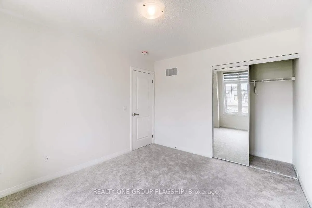 Photo 26 of 269 Provident Way S, Hamilton, Mount Hope — HOMEH
