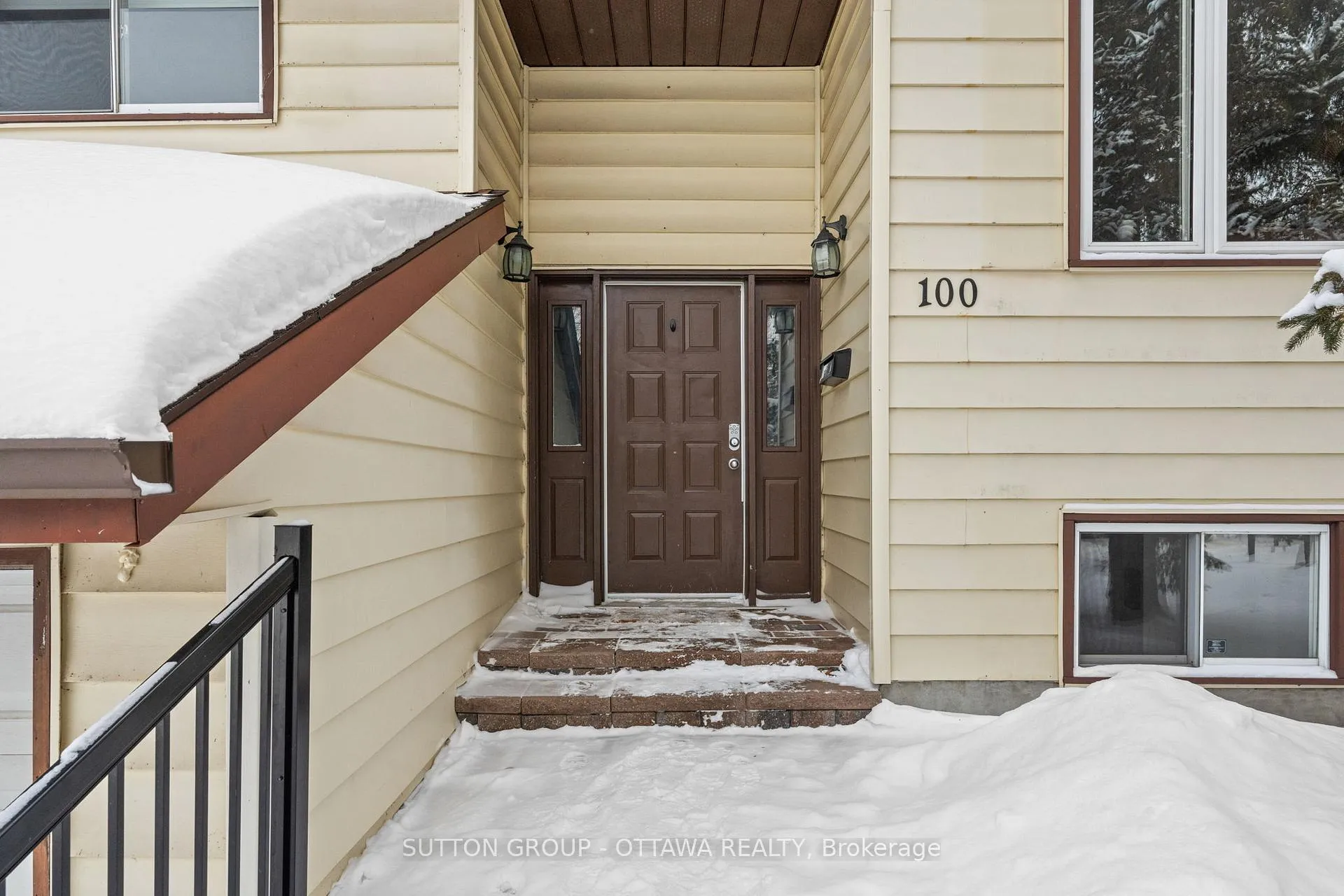 Photo 4 of 100 Arthur Street, Carleton Place — HOMEH