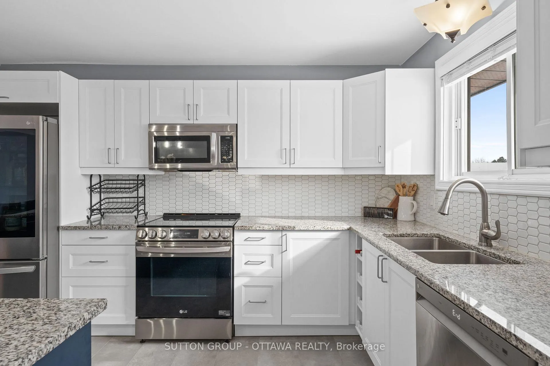 Photo 13 of 100 Arthur Street, Carleton Place — HOMEH