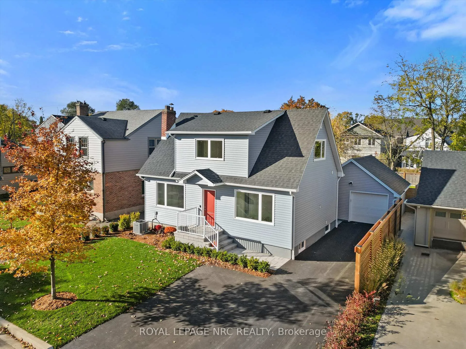 Front of 118 Glenwood Avenue