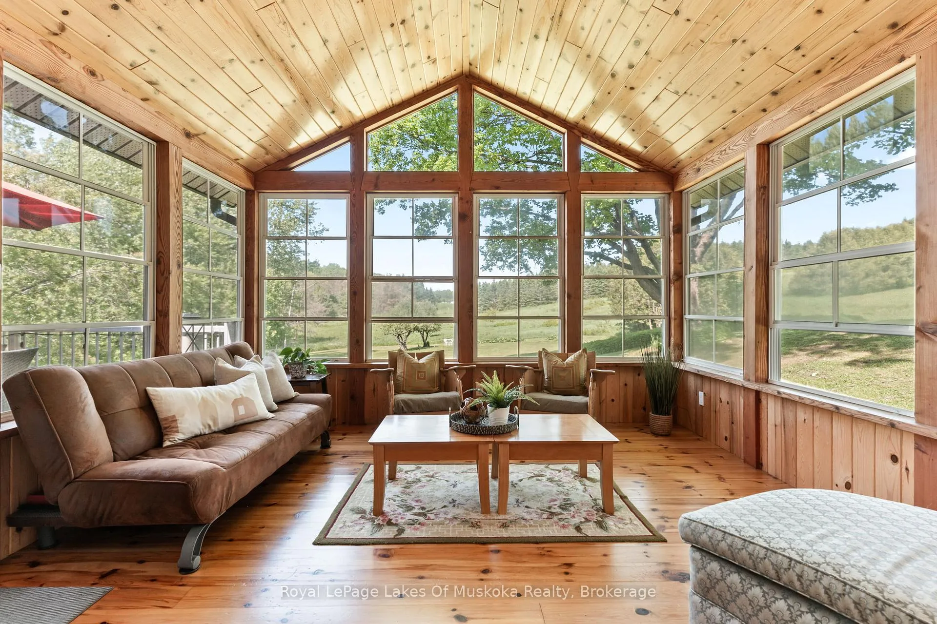 Photo 19 of 229 Fraserburg Road, Bracebridge, Macaulay — HOMEH