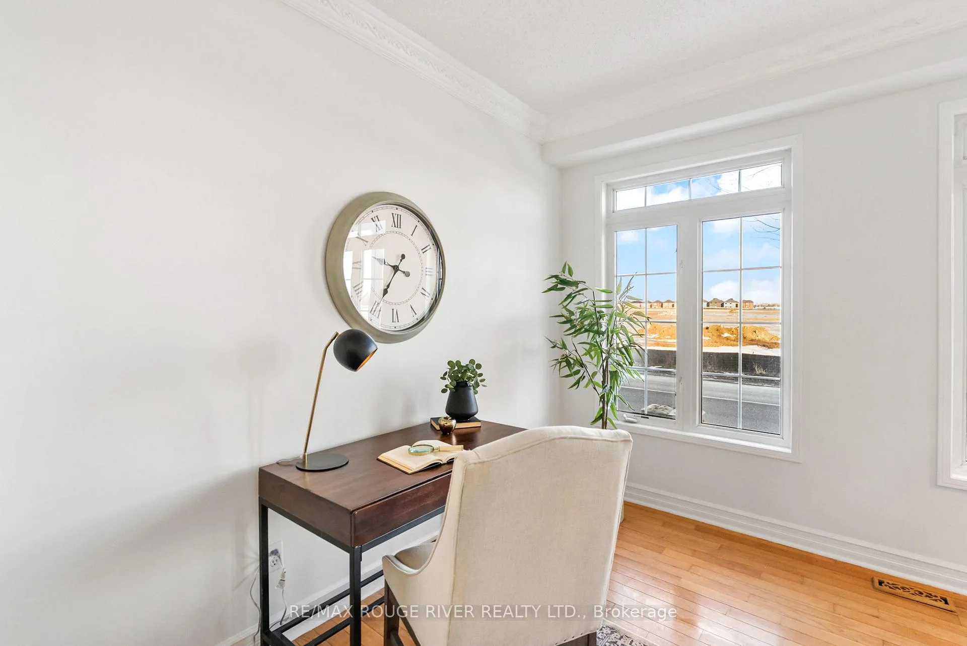Photo 3 of 730 Shoal Point Road, Ajax, South East — HOMEH