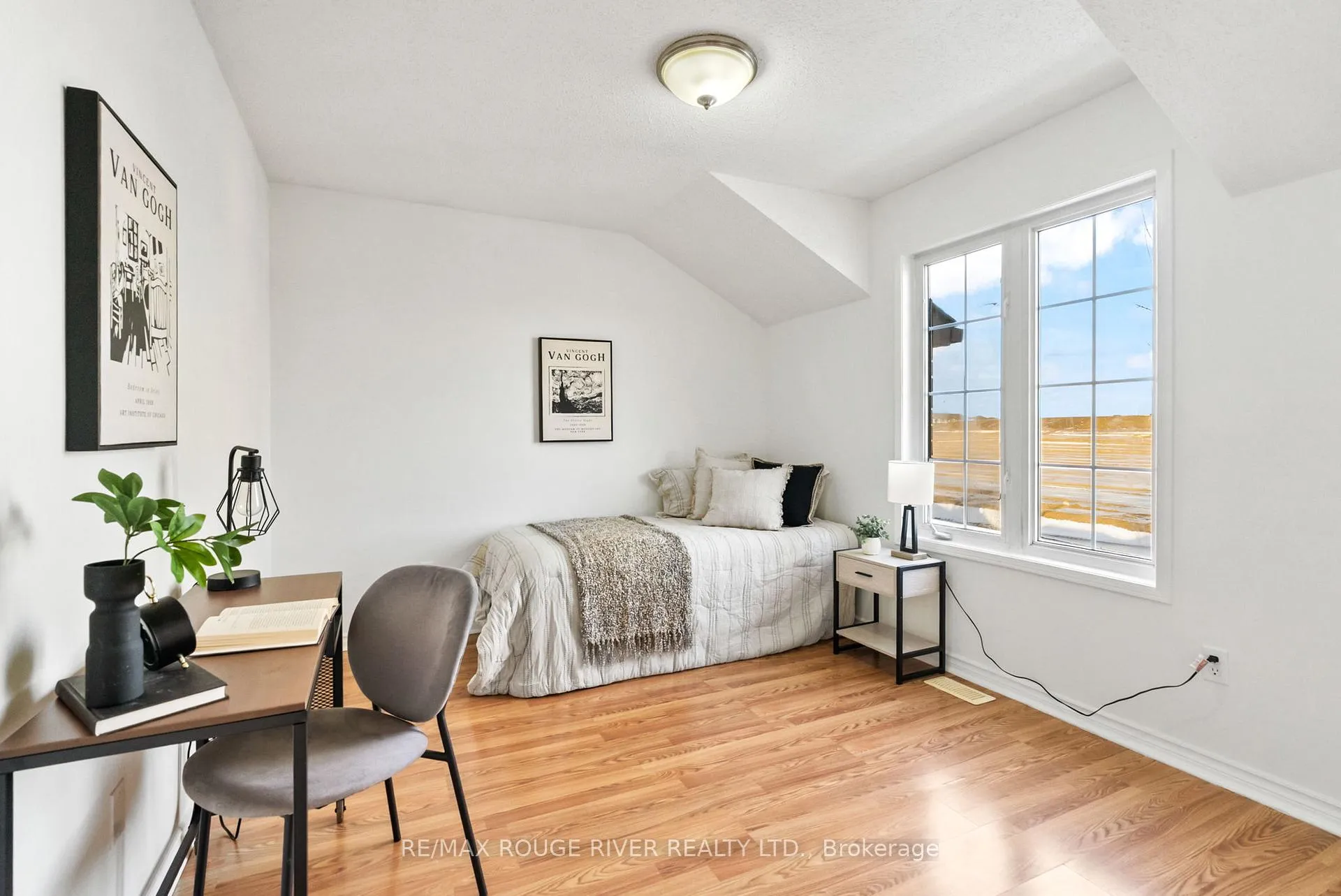 Photo 12 of 730 Shoal Point Road, Ajax, South East — HOMEH
