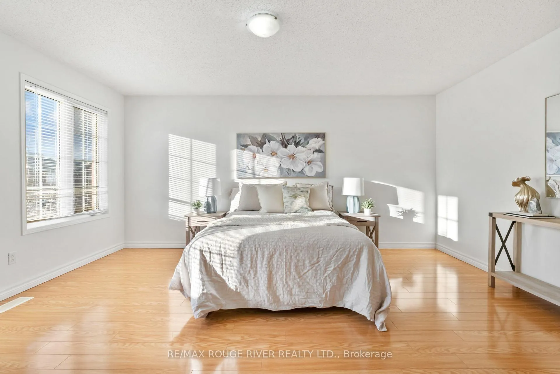 Photo 17 of 730 Shoal Point Road, Ajax, South East — HOMEH