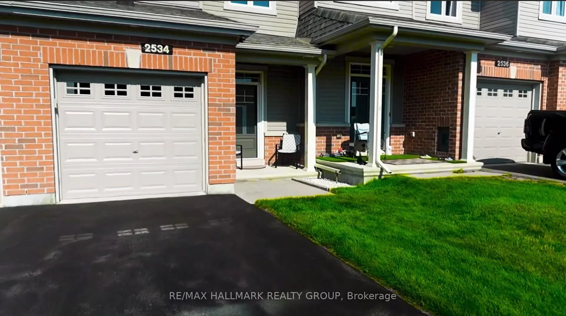 Photo 2 of 2534 River Mist Road, Ottawa, Barrhaven - Half Moon Bay — HOMEH