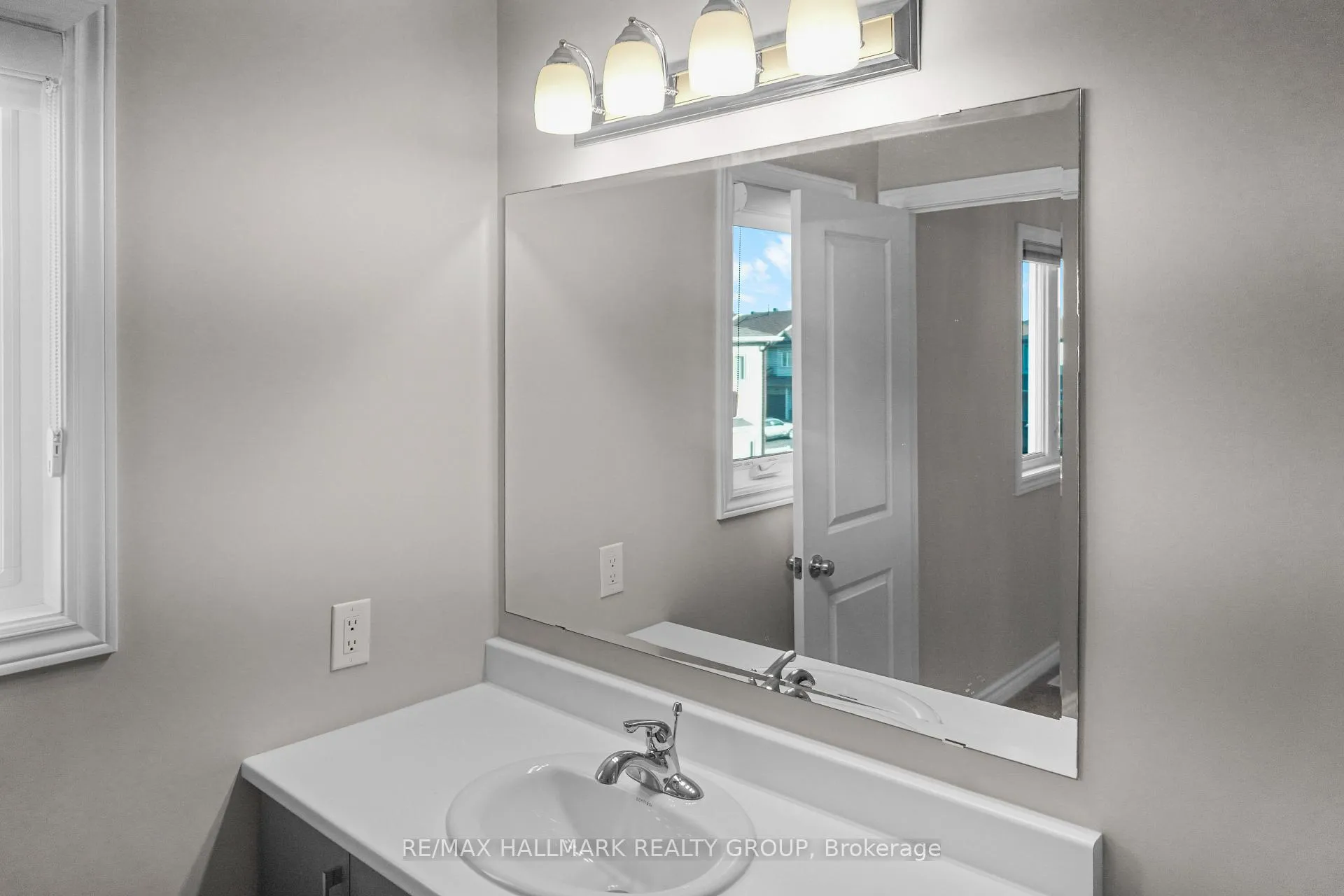 Photo 20 of 2534 River Mist Road, Ottawa, Barrhaven - Half Moon Bay — HOMEH