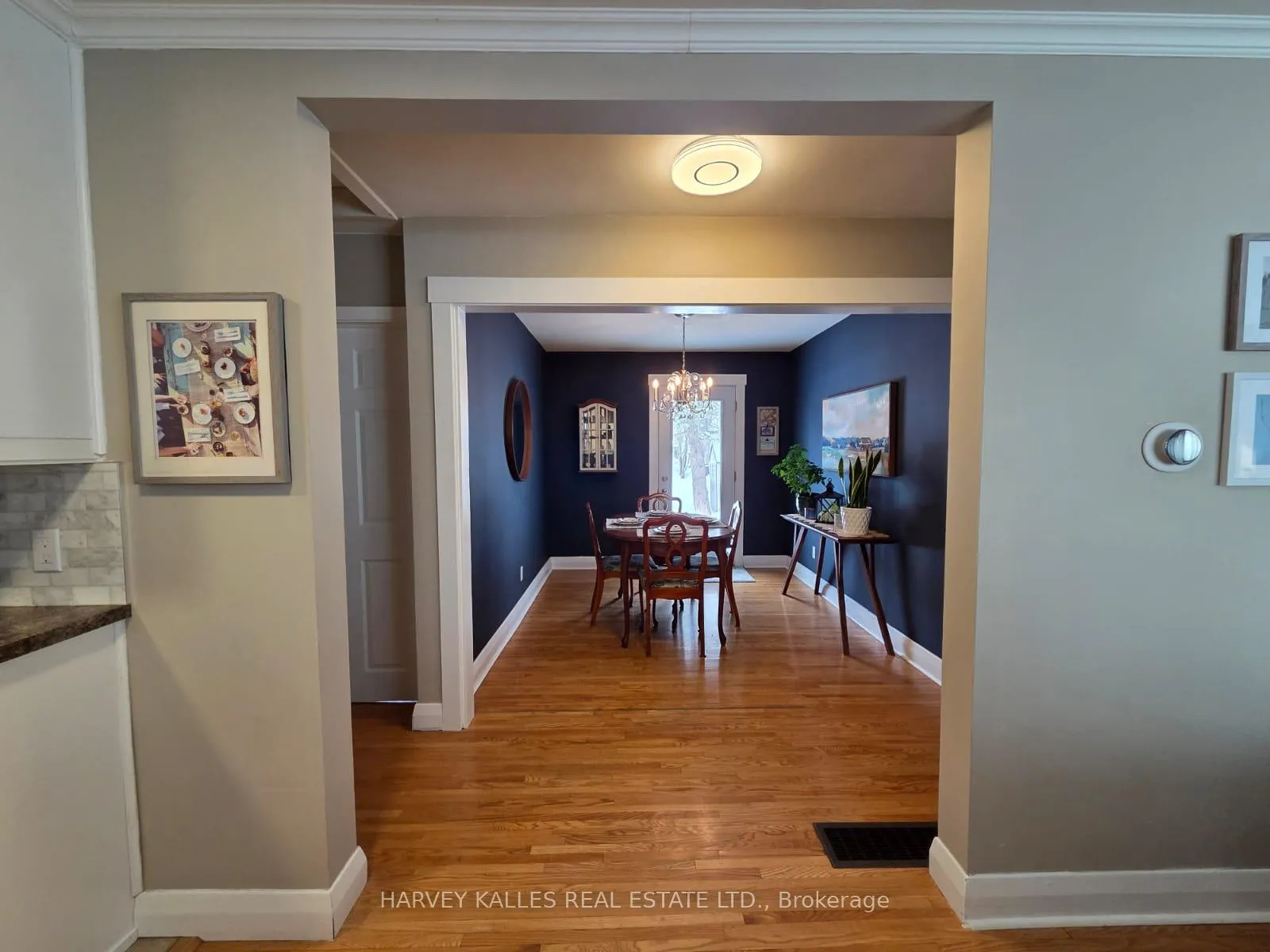 Photo 5 of 112 Dumble Avenue, Peterborough, Northcrest Ward 5 — HOMEH