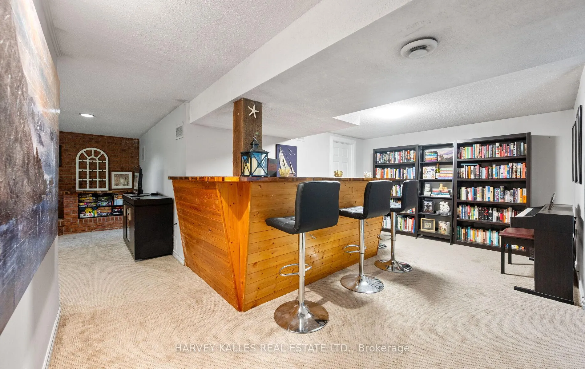Photo 16 of 112 Dumble Avenue, Peterborough, Northcrest Ward 5 — HOMEH
