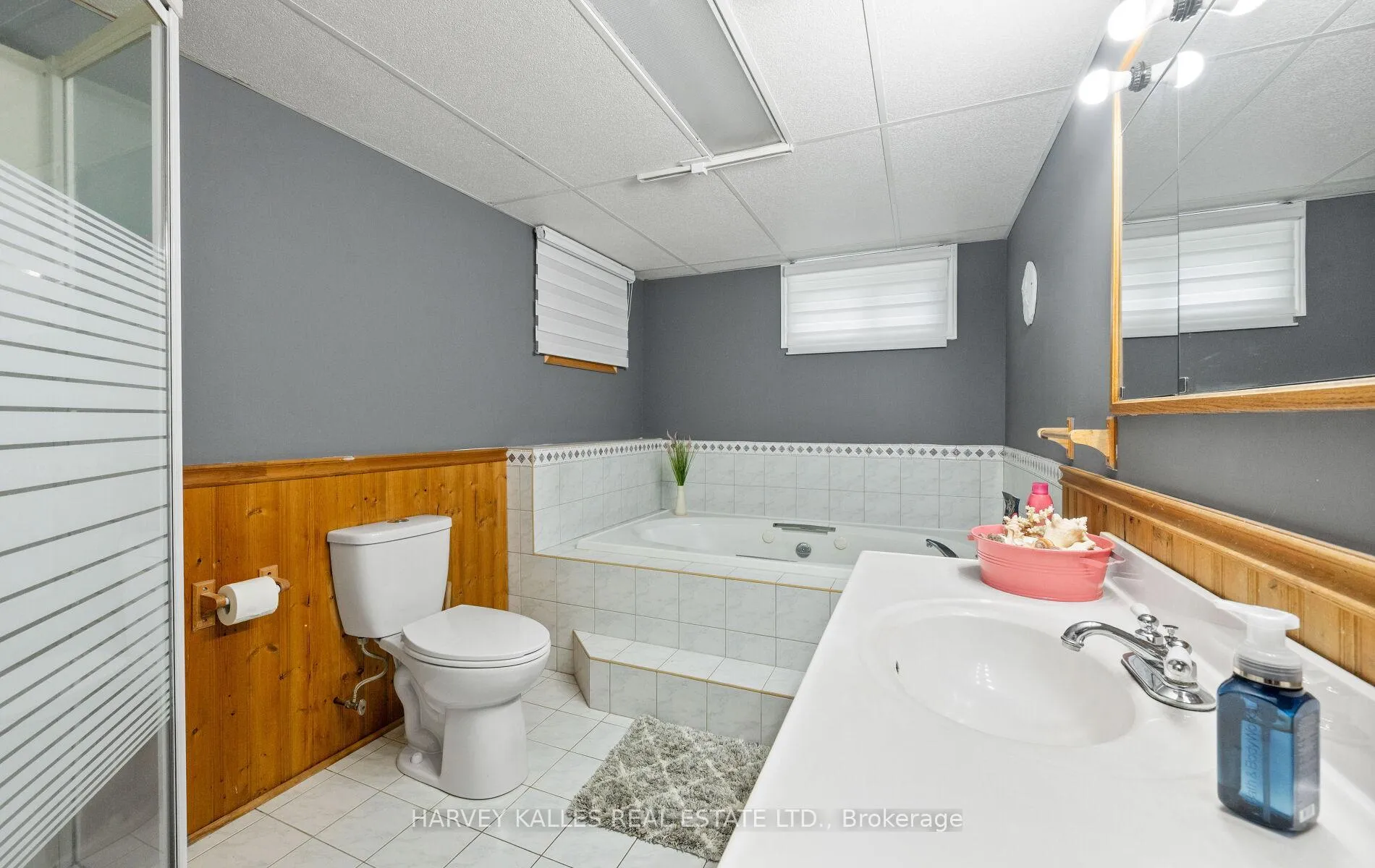 Photo 22 of 112 Dumble Avenue, Peterborough, Northcrest Ward 5 — HOMEH
