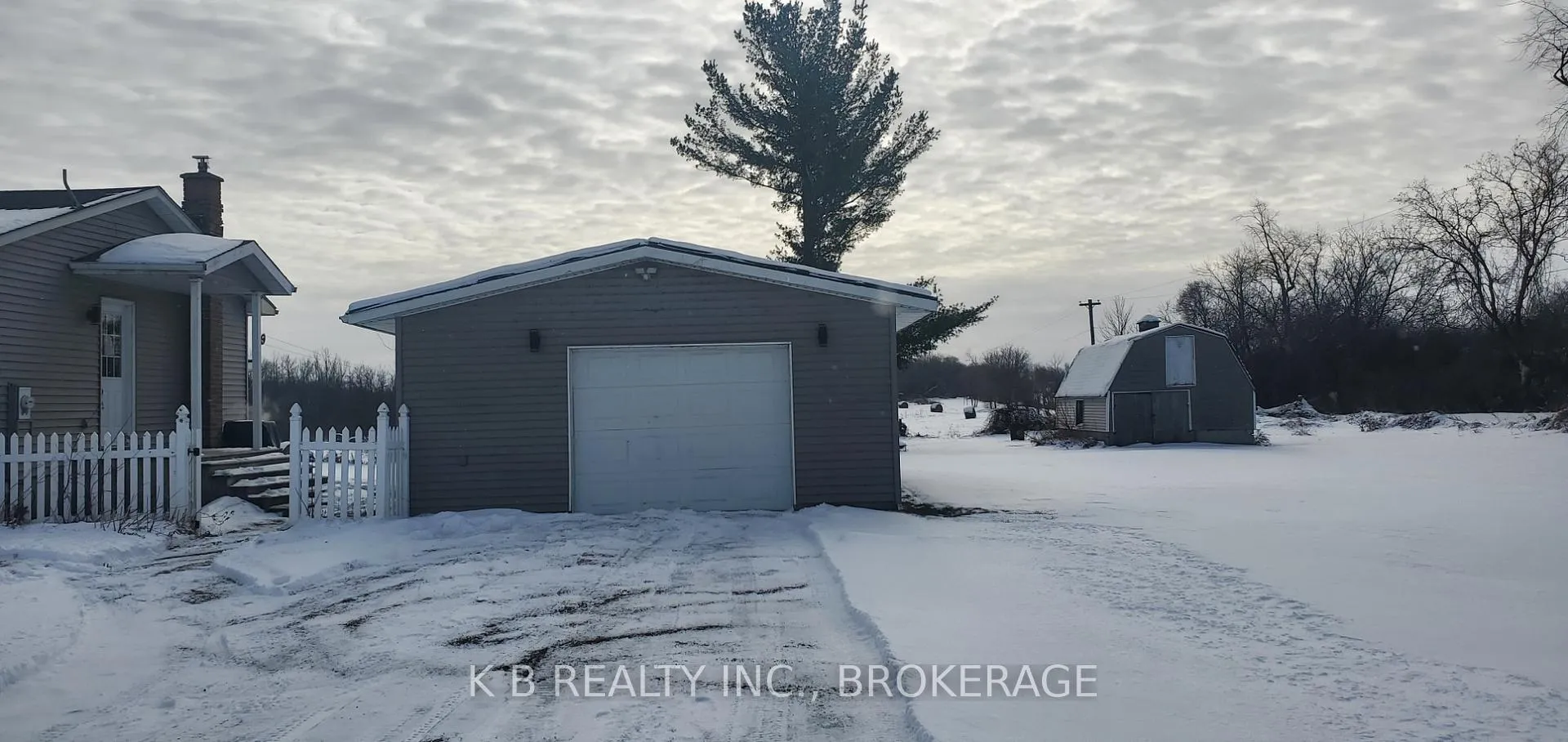 Photo 7 of 2339 Washburn Road, Frontenac, Frontenac South — HOMEH