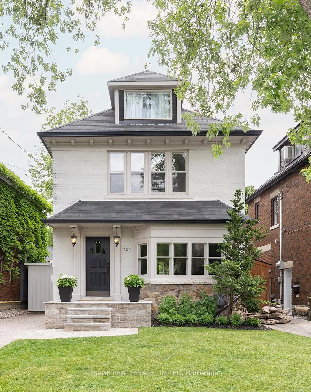 Photo 1 of 124 Cline Avenue N, Hamilton, Westdale — HOMEH