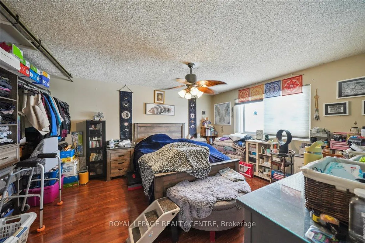Photo 14 of 8 Judith Crescent, Brampton, Northgate — HOMEH