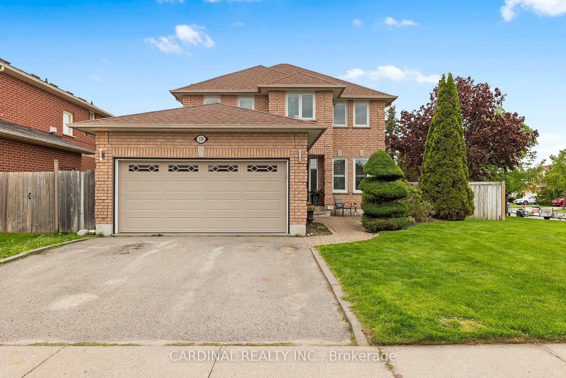 Photo 1 of 124 Avondale Drive, Clarington, Courtice — HOMEH