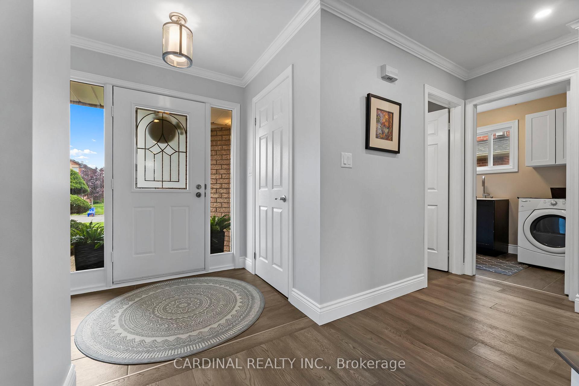 Photo 9 of 124 Avondale Drive, Clarington, Courtice — HOMEH
