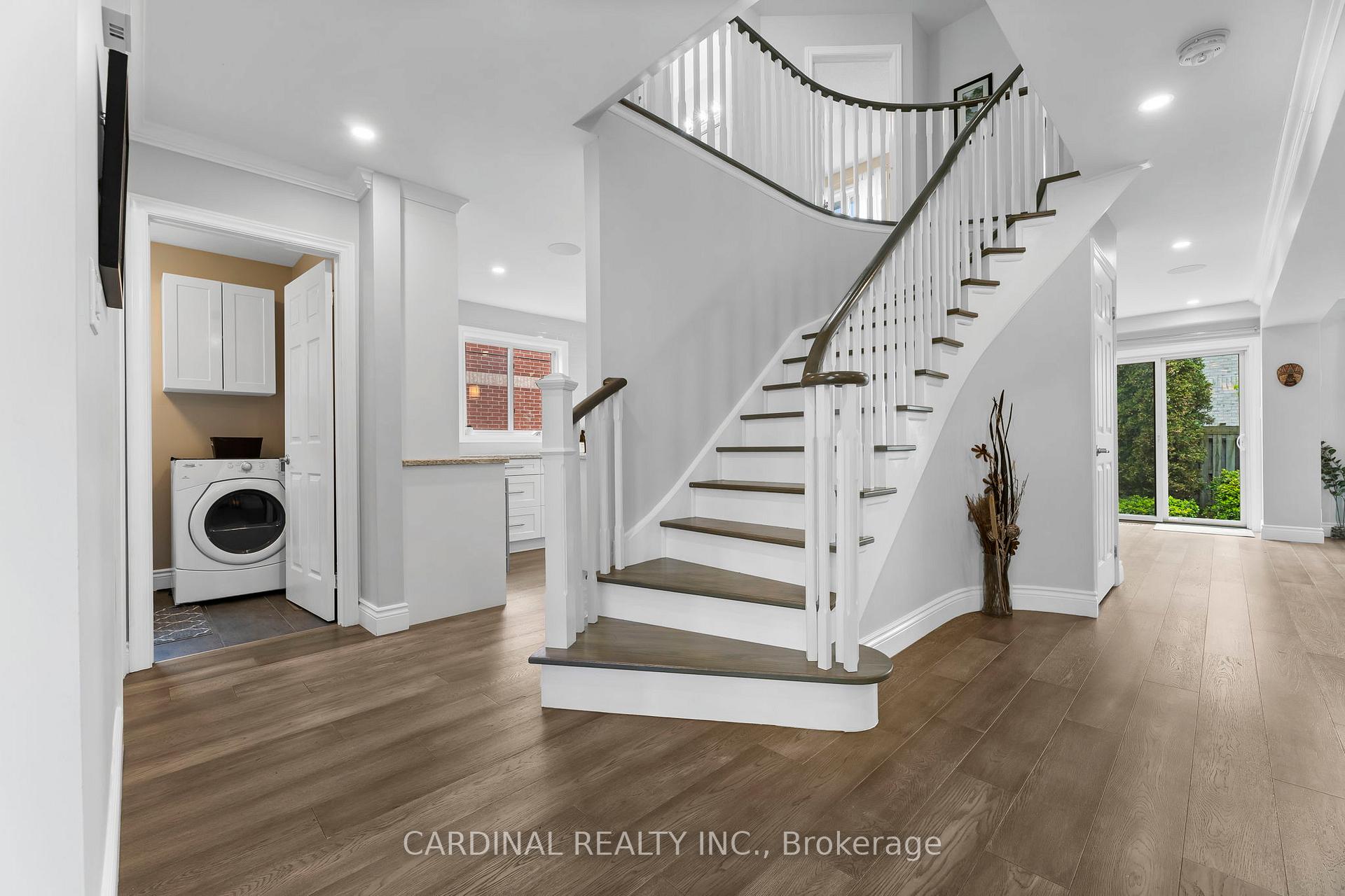 Photo 10 of 124 Avondale Drive, Clarington, Courtice — HOMEH