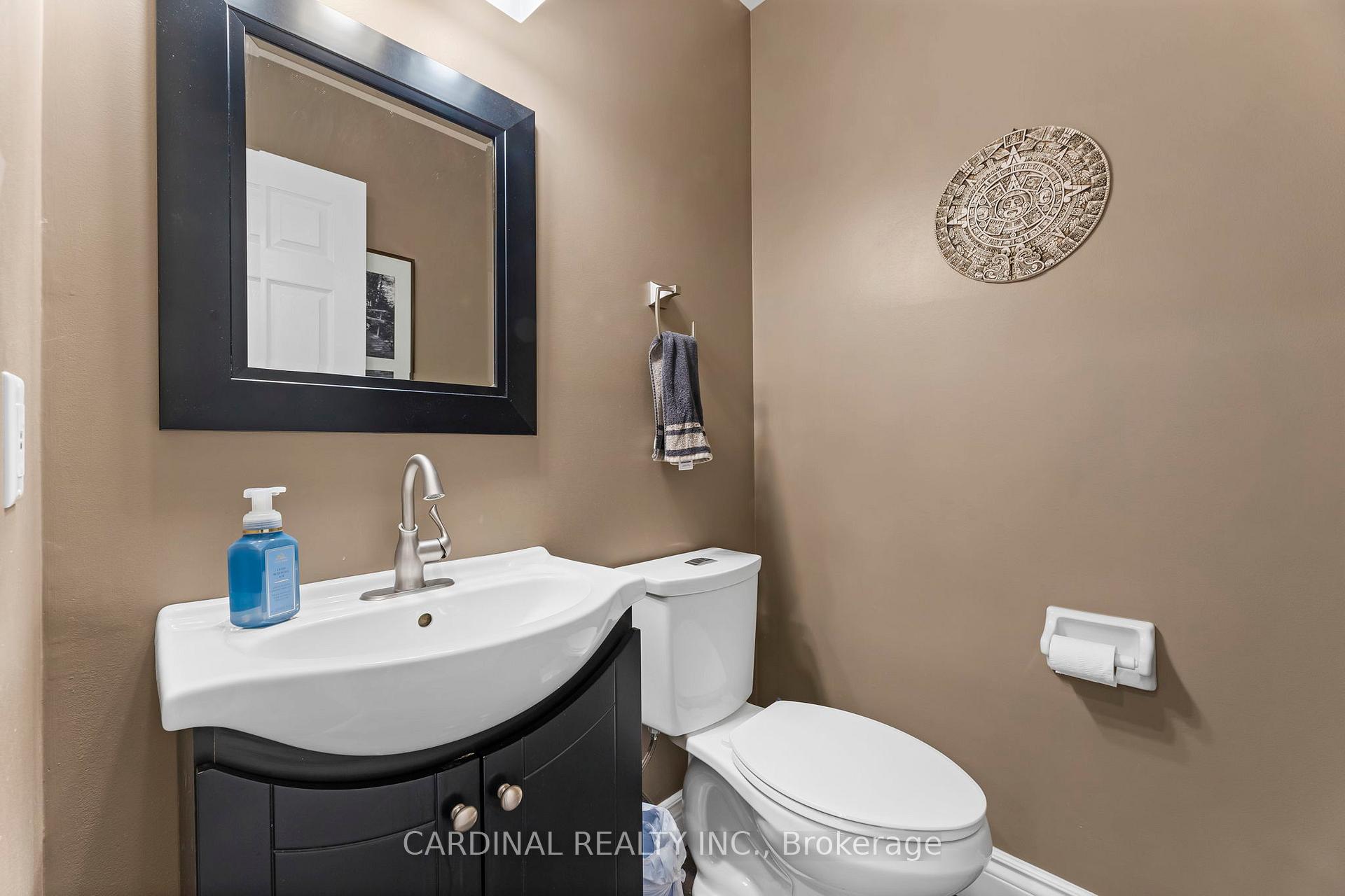 Photo 11 of 124 Avondale Drive, Clarington, Courtice — HOMEH