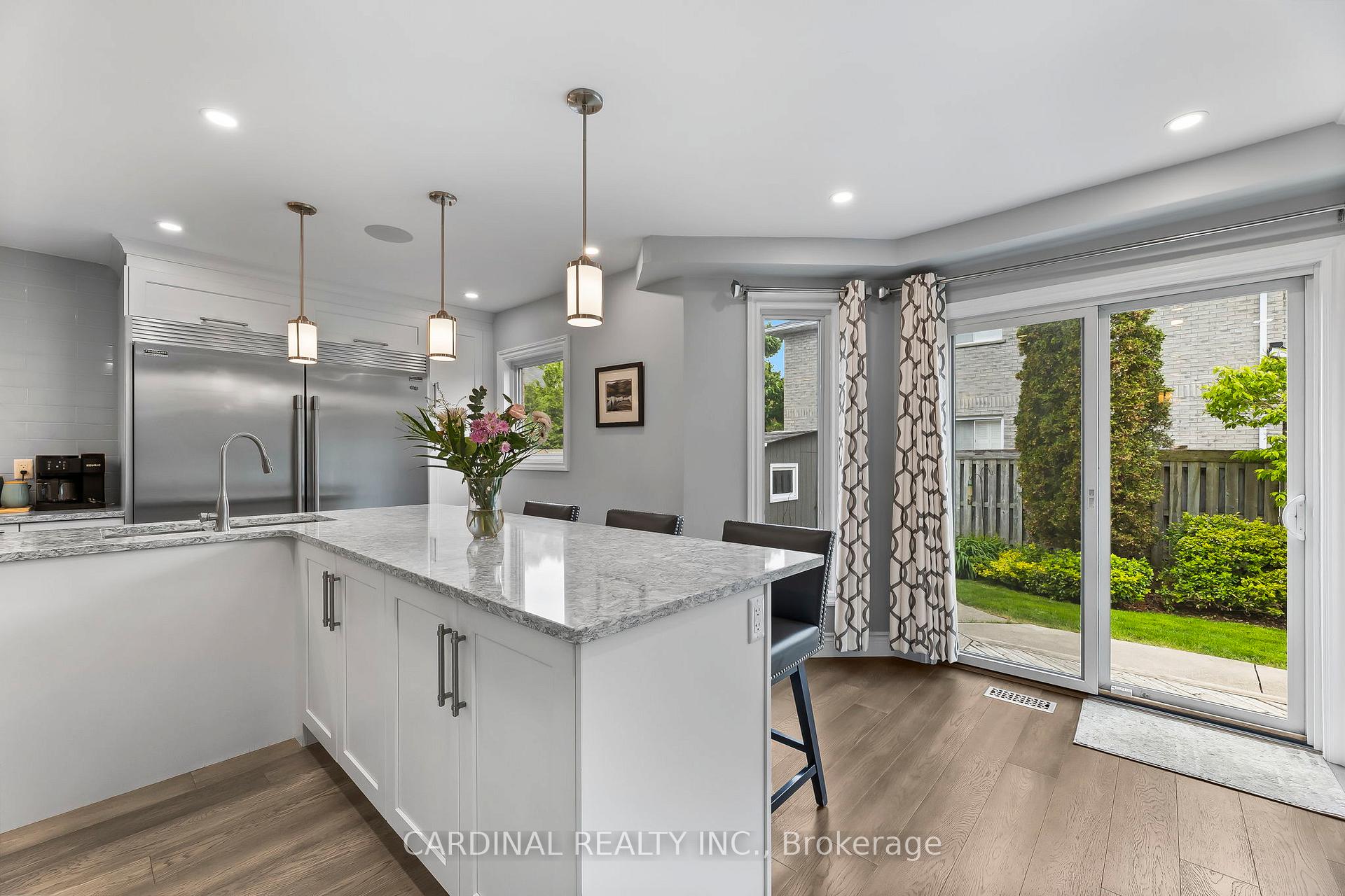 Photo 23 of 124 Avondale Drive, Clarington, Courtice — HOMEH