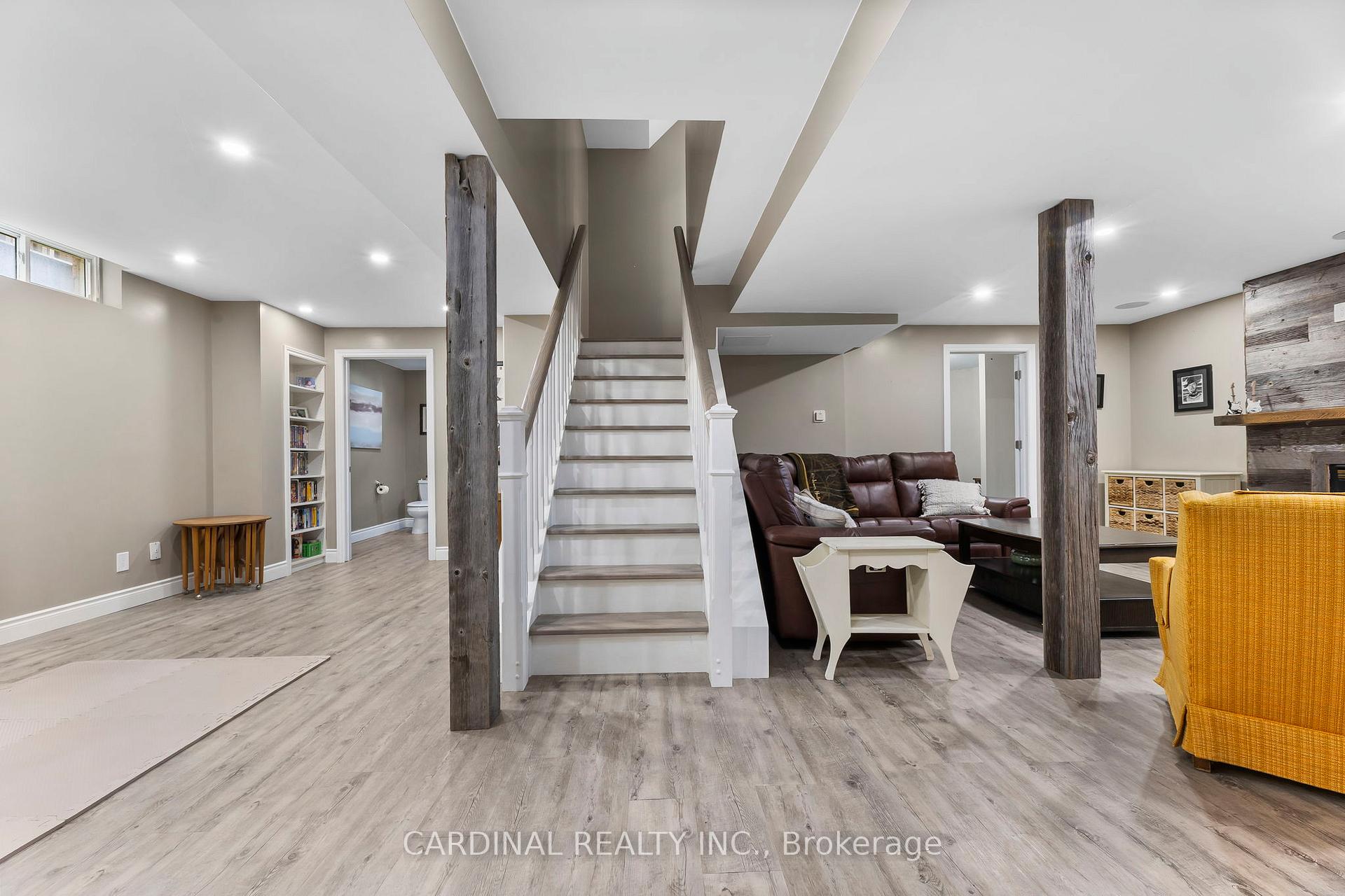 Photo 42 of 124 Avondale Drive, Clarington, Courtice — HOMEH