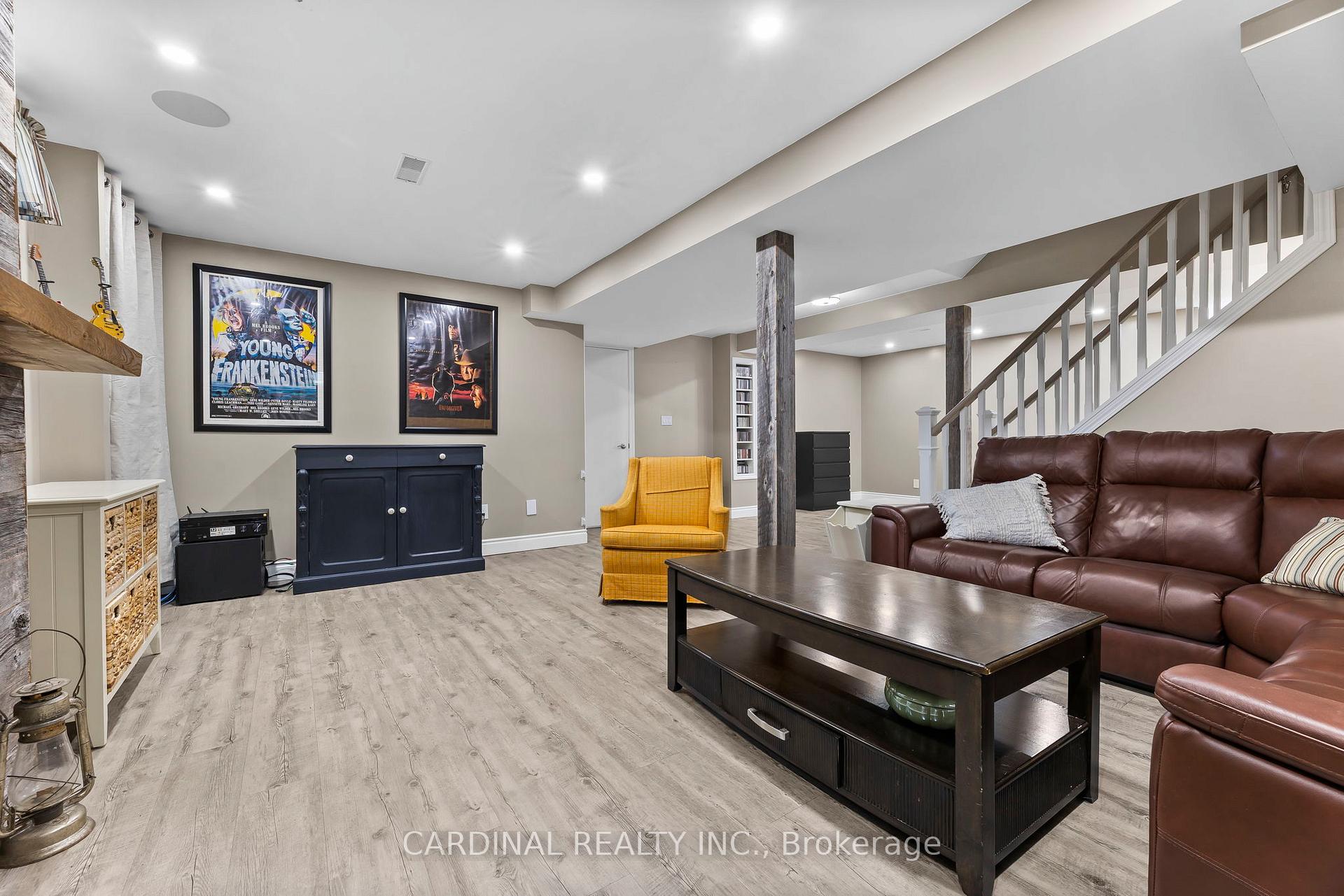 Photo 45 of 124 Avondale Drive, Clarington, Courtice — HOMEH